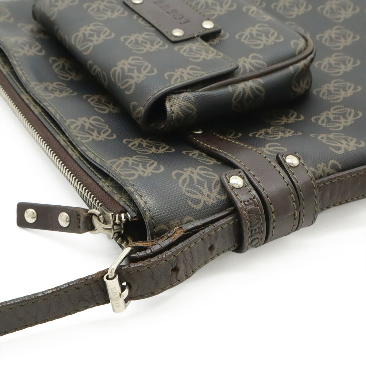 Loewe Black Dark Brown Coated Canvas Leather Shoulder Bag (Pre-Owned)