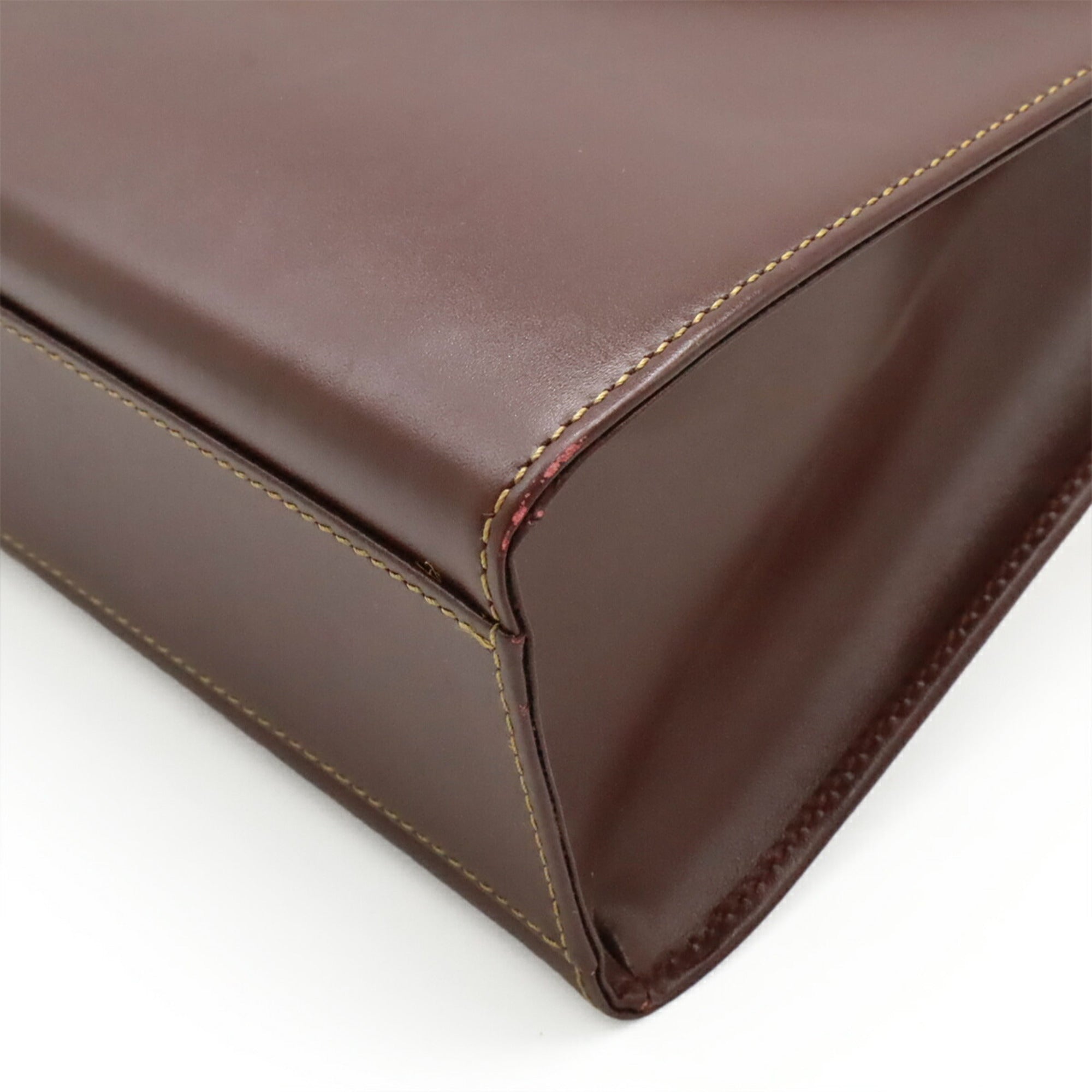 Cartier Bordeaux Leather Handbag (Pre-Owned)