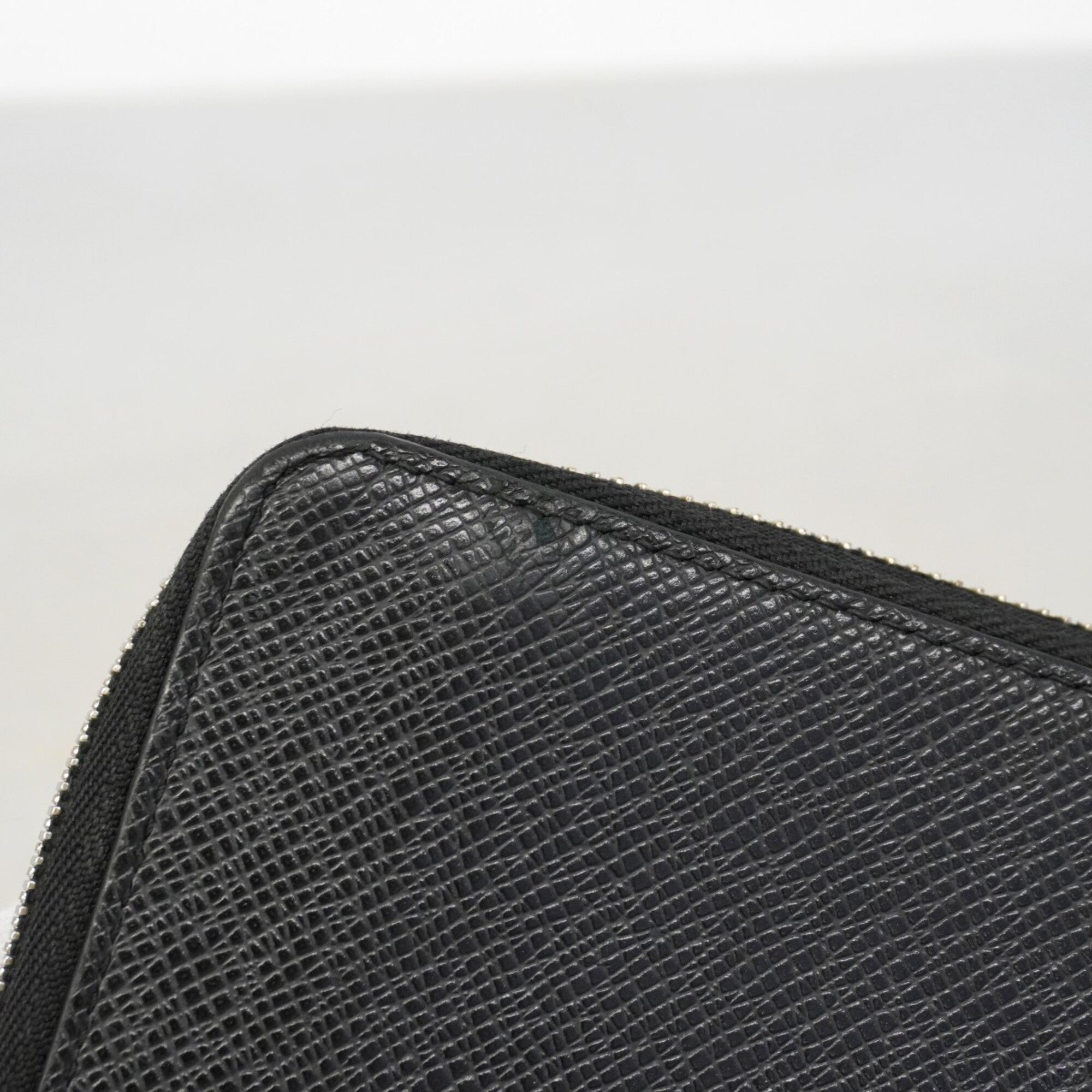Louis Vuitton Ardoise Long Wallet (Bi-Fold) (Pre-Owned)