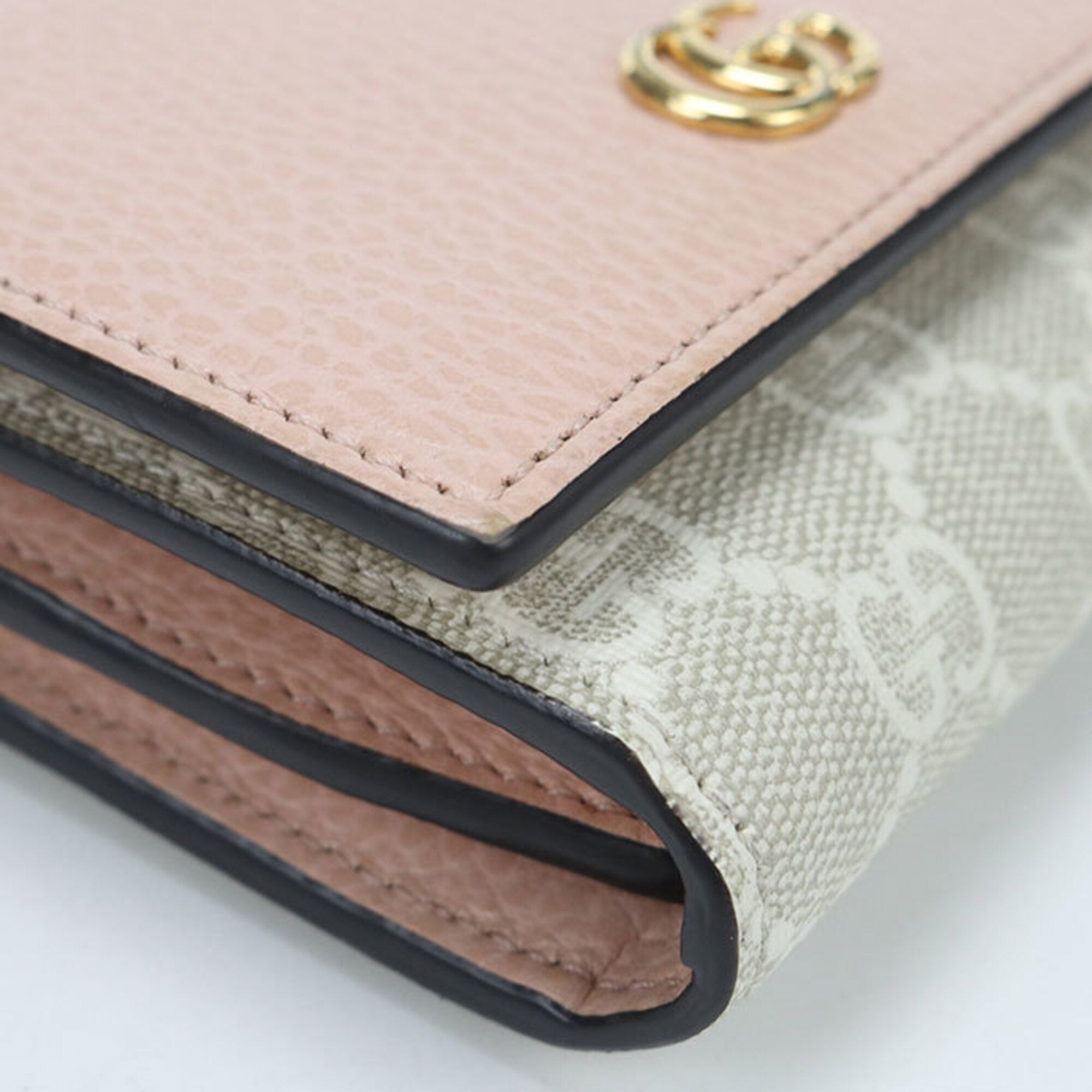 Gucci Pink Gg Supreme Wallet (Bi-Fold) (Pre-Owned)