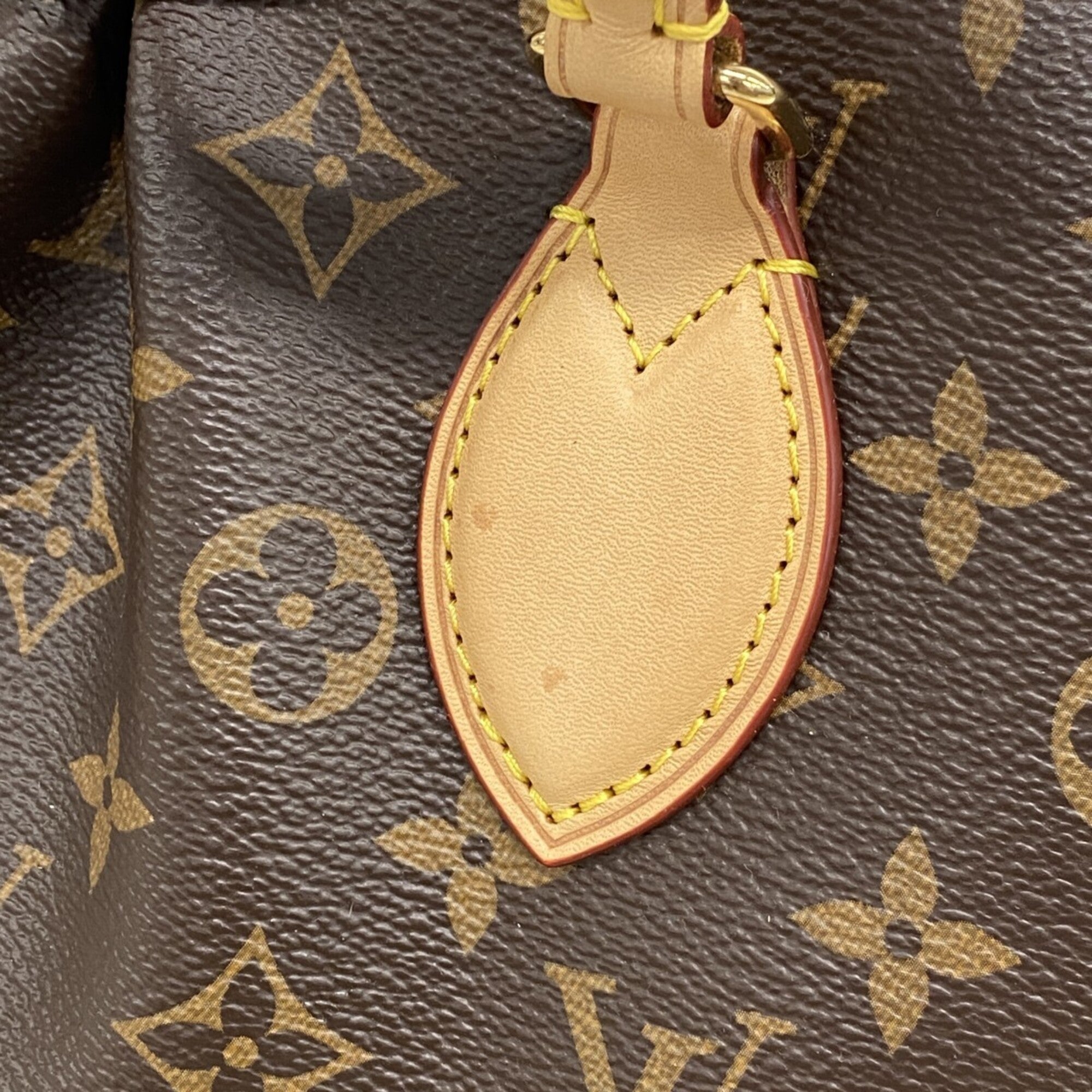 Louis Vuitton Brown Handbag (Pre-Owned)