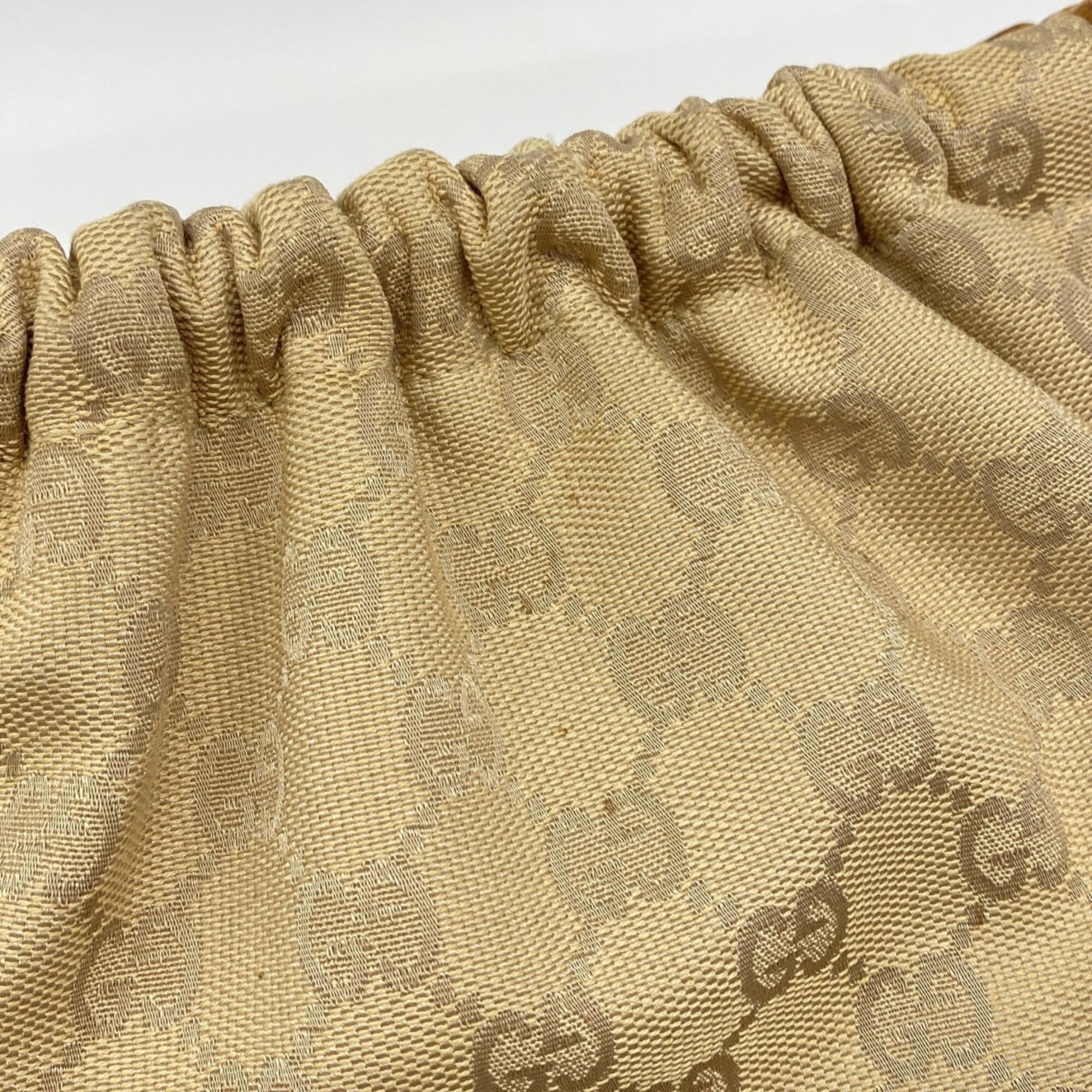 Gucci Beige Canvas Handbag (Pre-Owned)