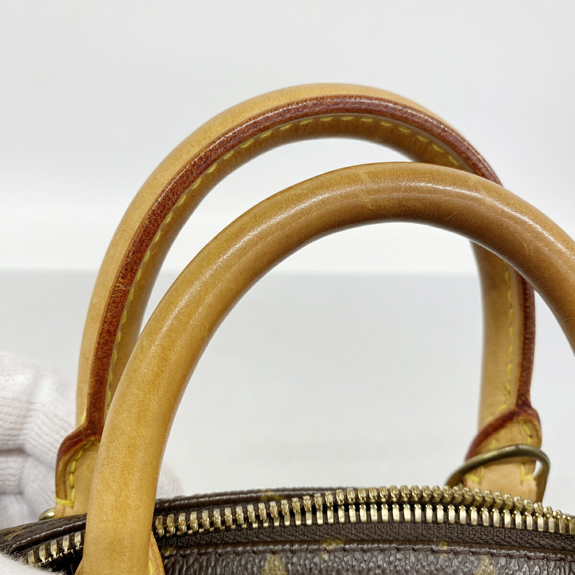 Louis Vuitton Brown Handbag (Pre-Owned)