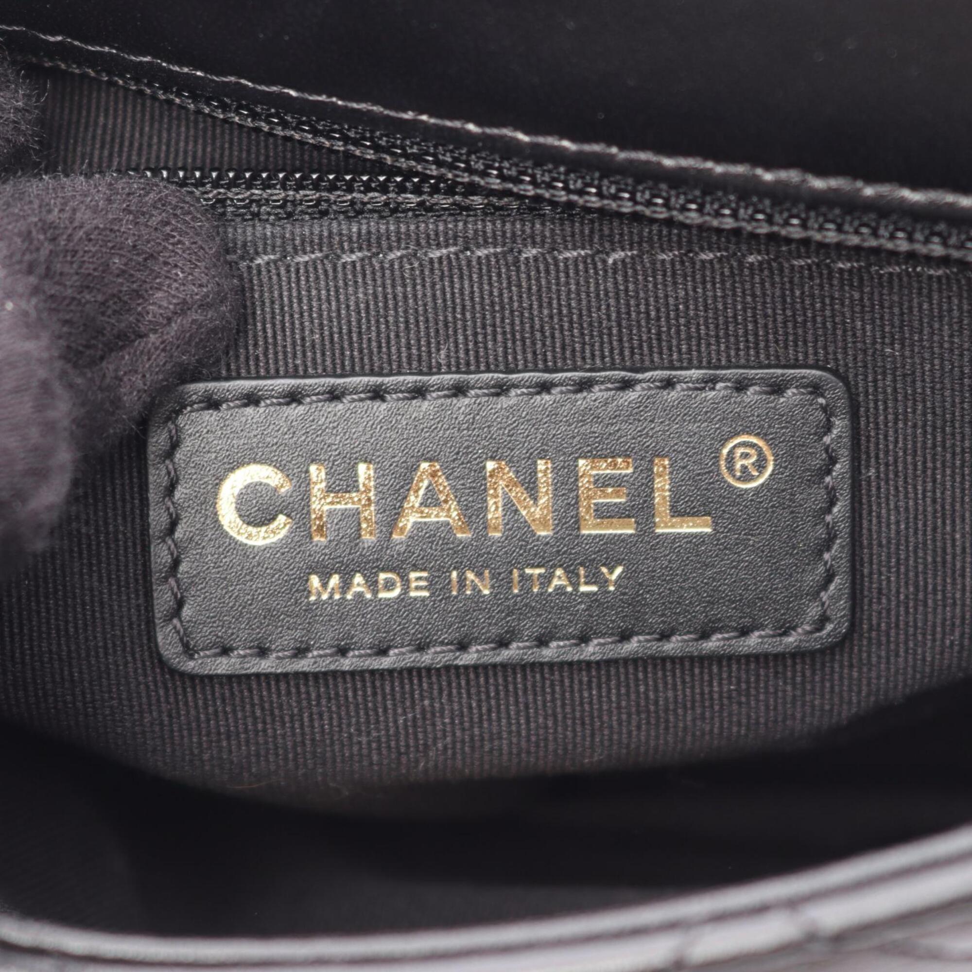 Chanel Black Leather Handbag Shoulder Bag (Pre-Owned)