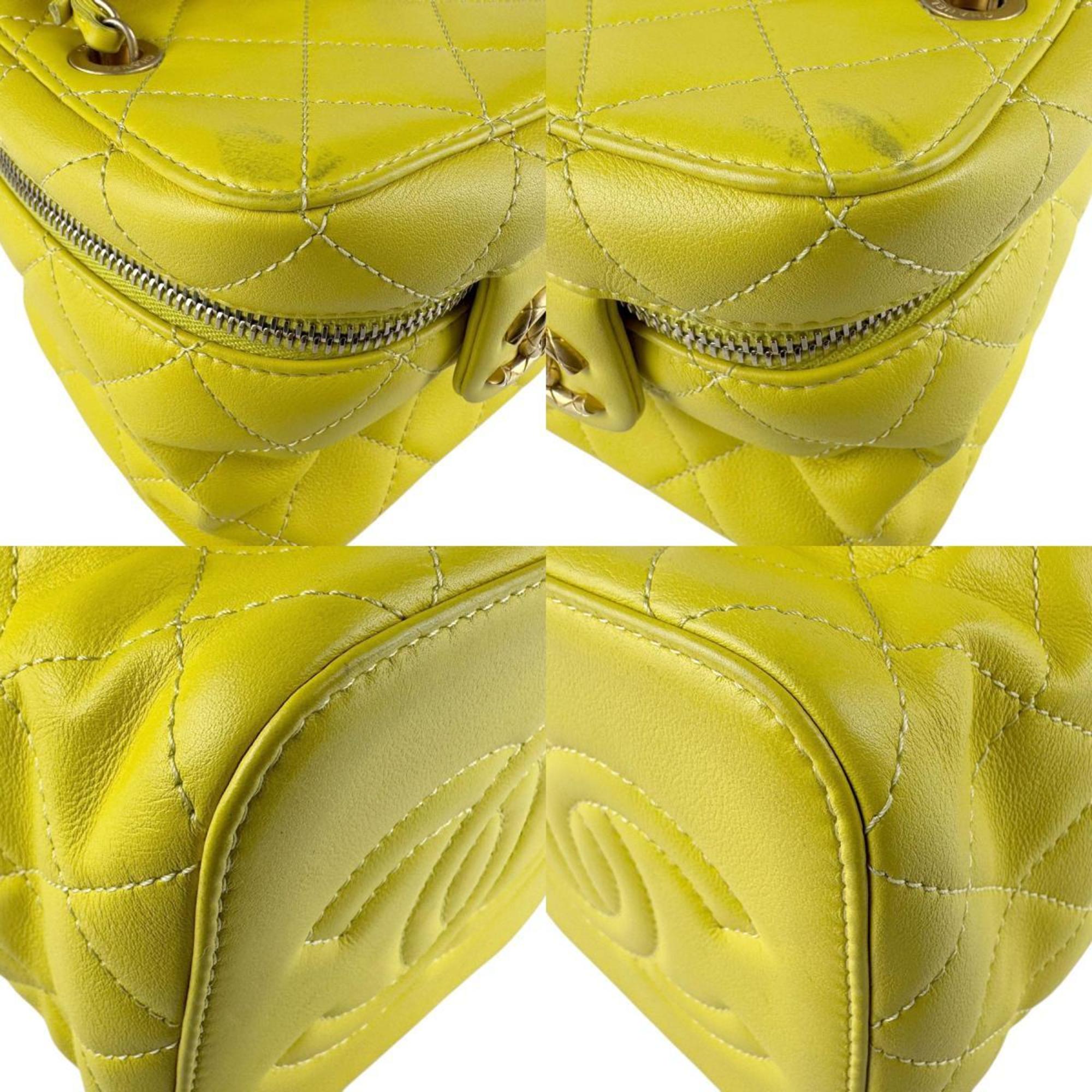 Chanel Yellow Leather Shoulder Bag (Pre-Owned)