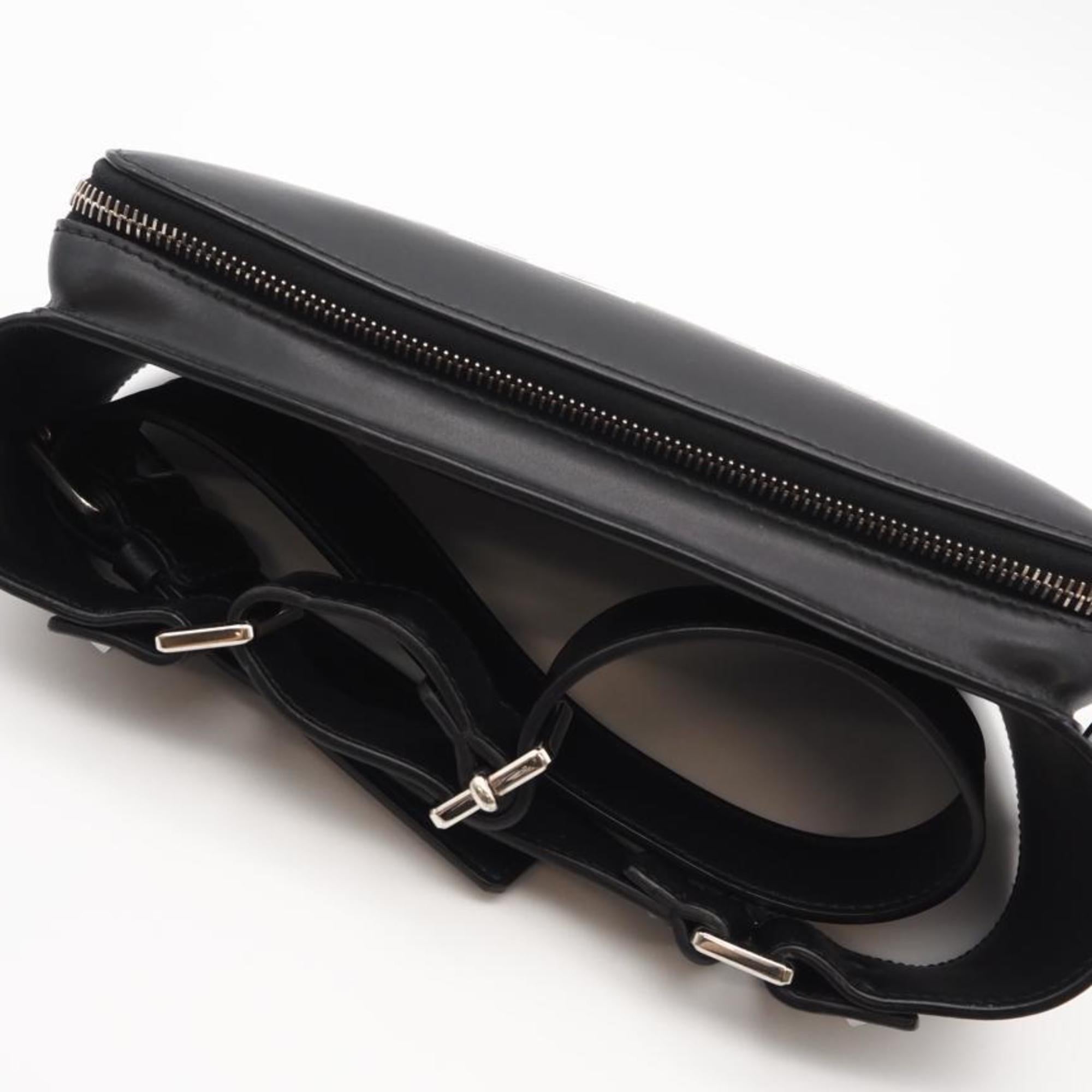 Valentino Black Leather Sling Bag (Pre-Owned)