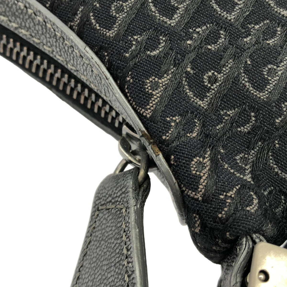 Christian Dior Black Canvas Shoulder Bag (Pre-Owned)