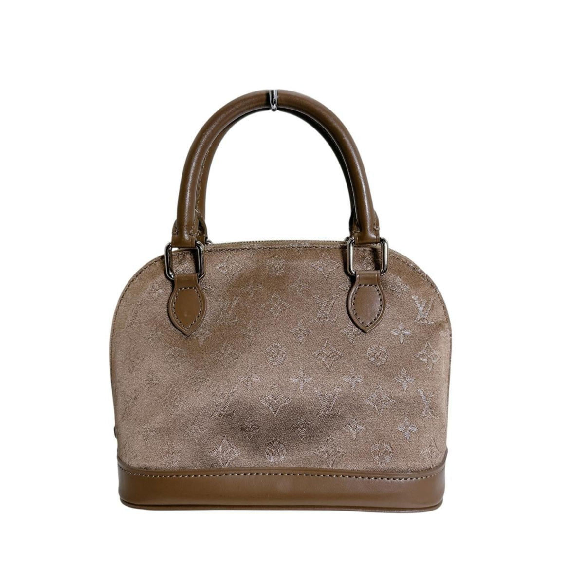 Louis Vuitton Beige Monogram Satin Pouch (Pre-Owned)