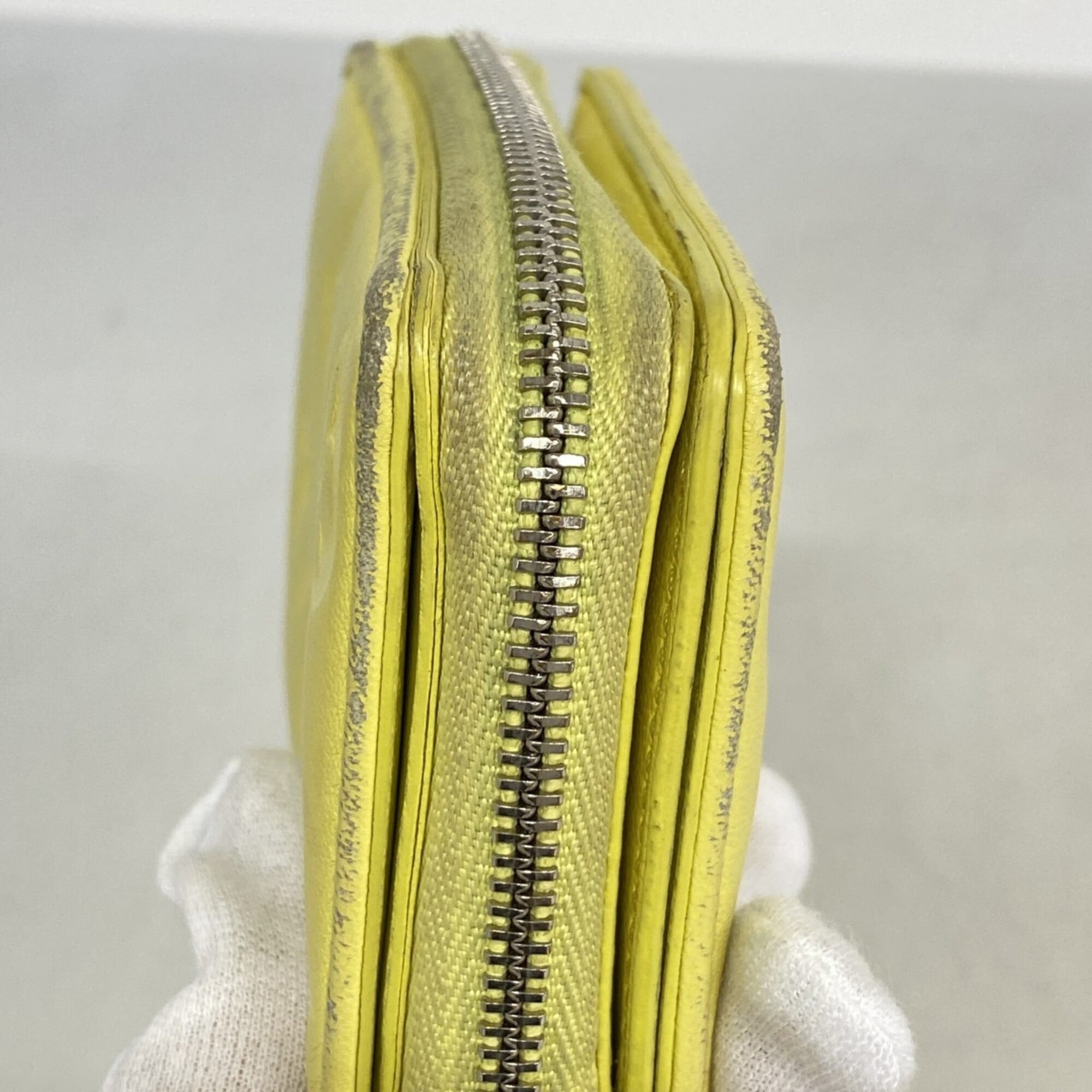 Louis Vuitton Yellow Wallet (Bi-Fold) (Pre-Owned)