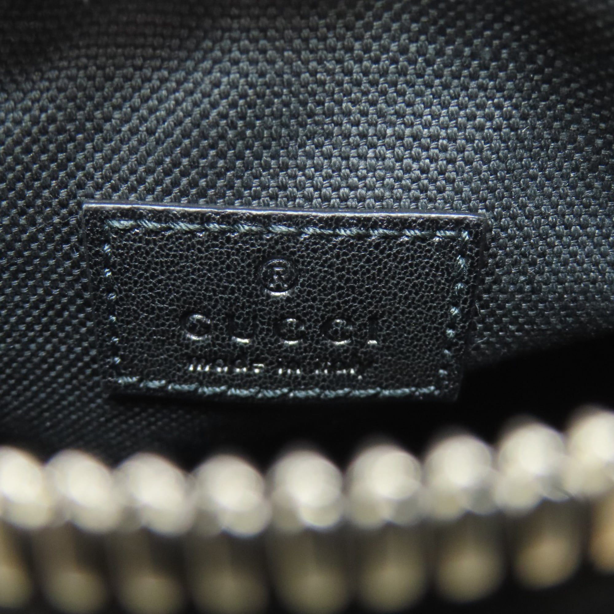 Gucci Black Leather Shoulder Bag (Pre-Owned)