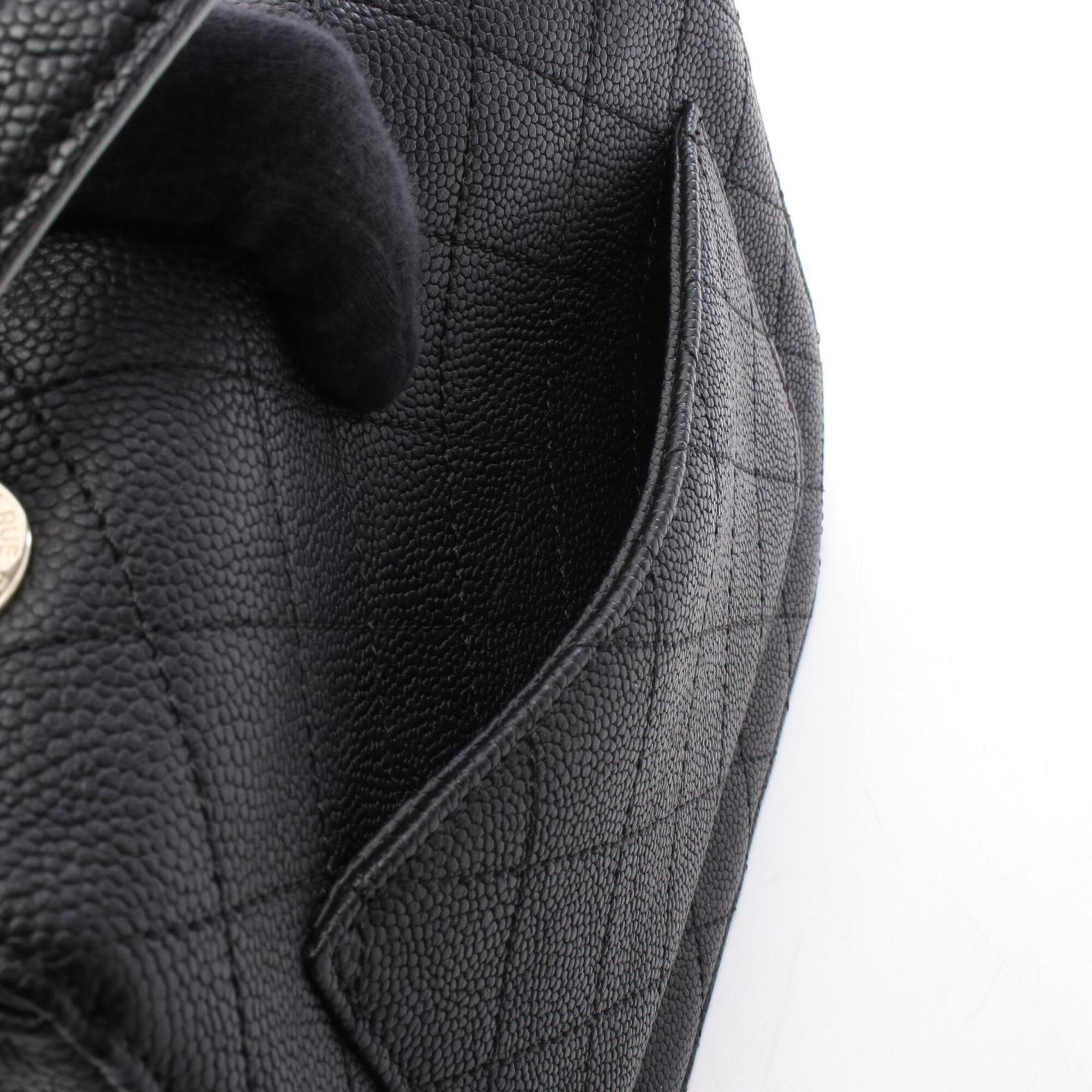 Chanel Black Grained Calfskin Handbag Shoulder Bag (Pre-Owned)