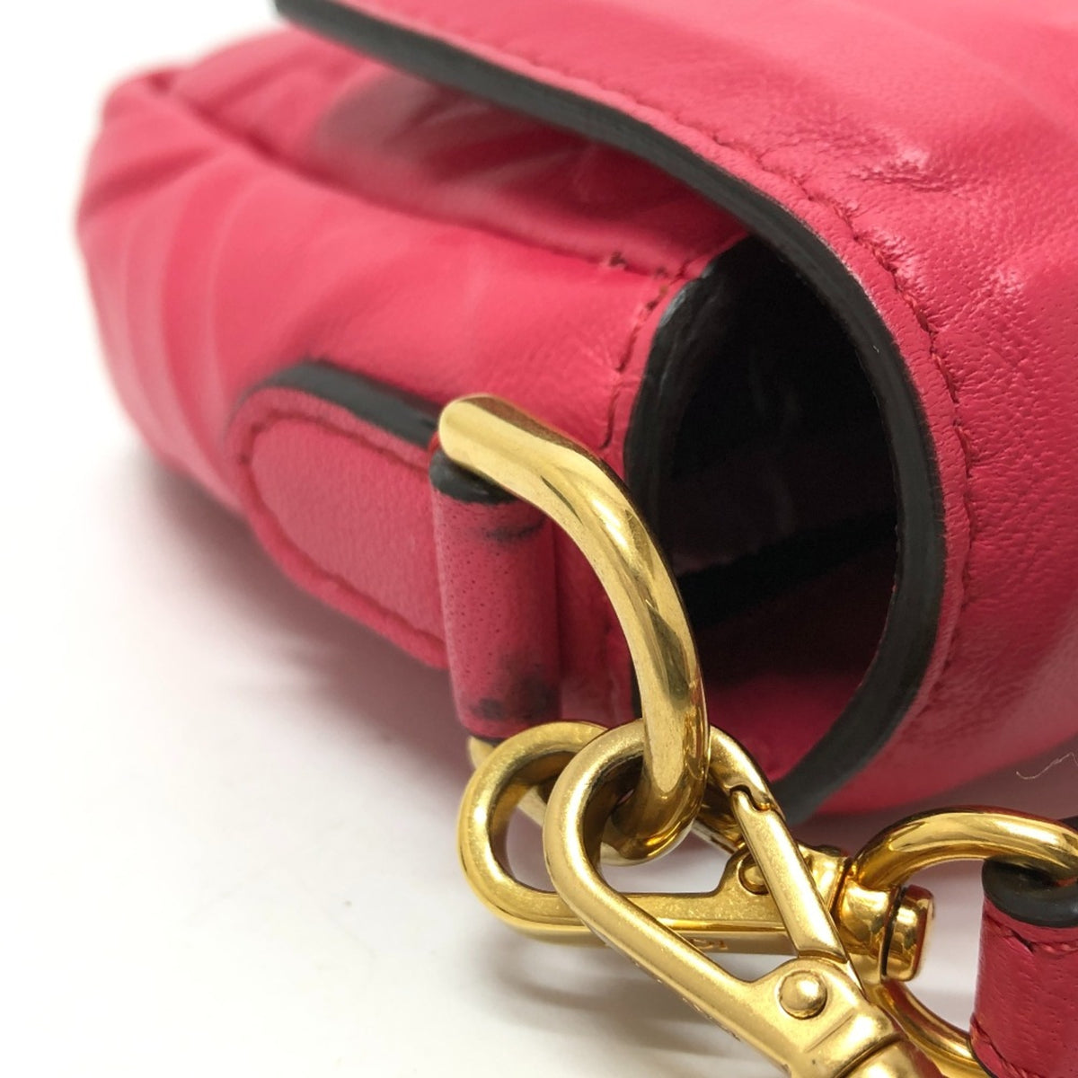 Fendi Pink Leather Shoulder Bag (Pre-Owned)