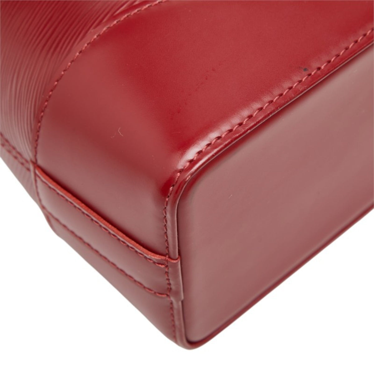 Louis Vuitton Red Color Epi Leather Shoulder Bag (Pre-Owned)