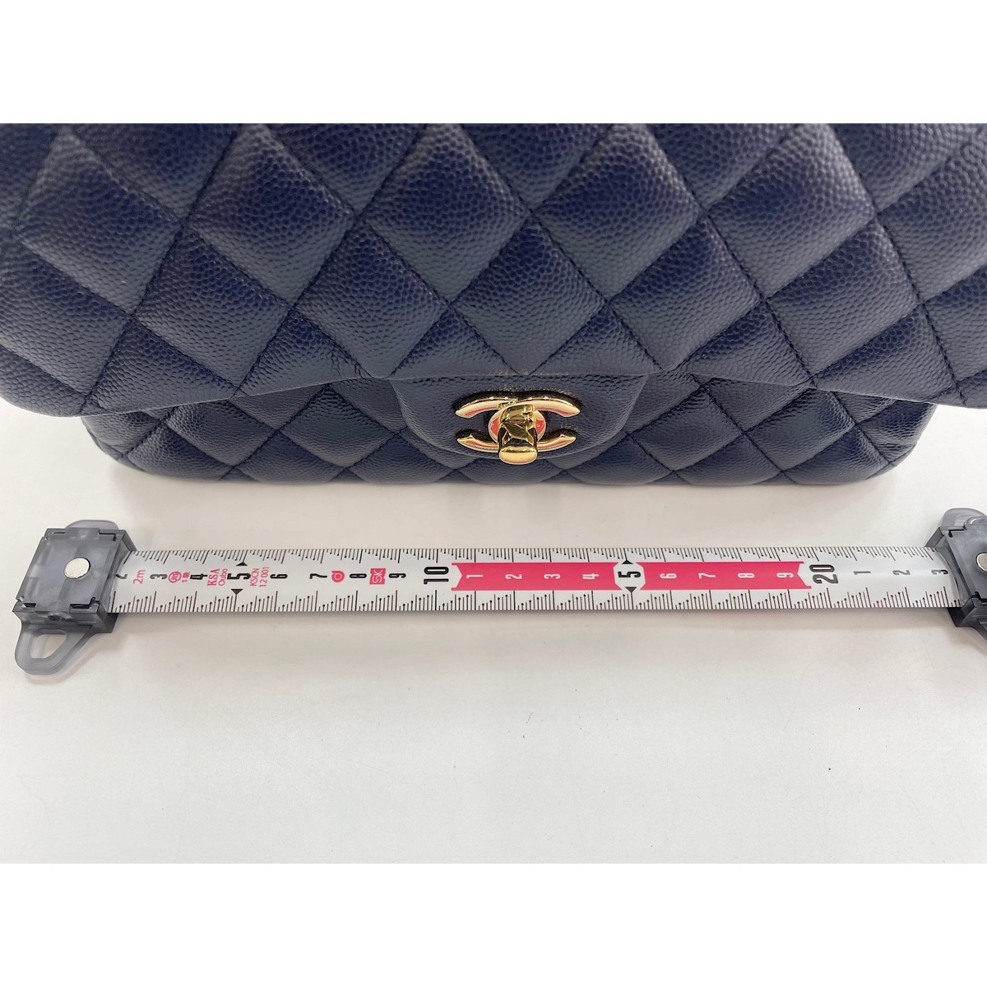 Chanel Matelasse Navy Shoulder Bag (Pre-Owned)