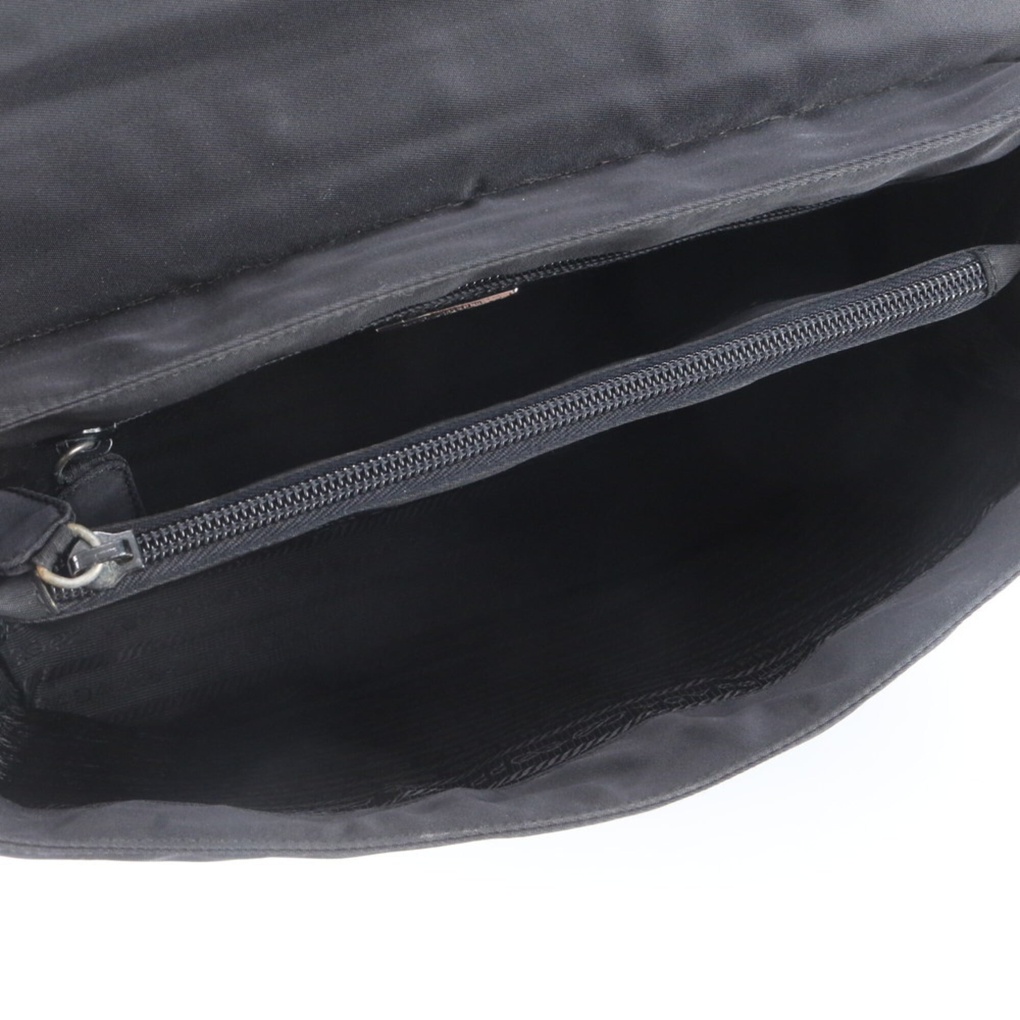 Prada Black Handbag (Pre-Owned)