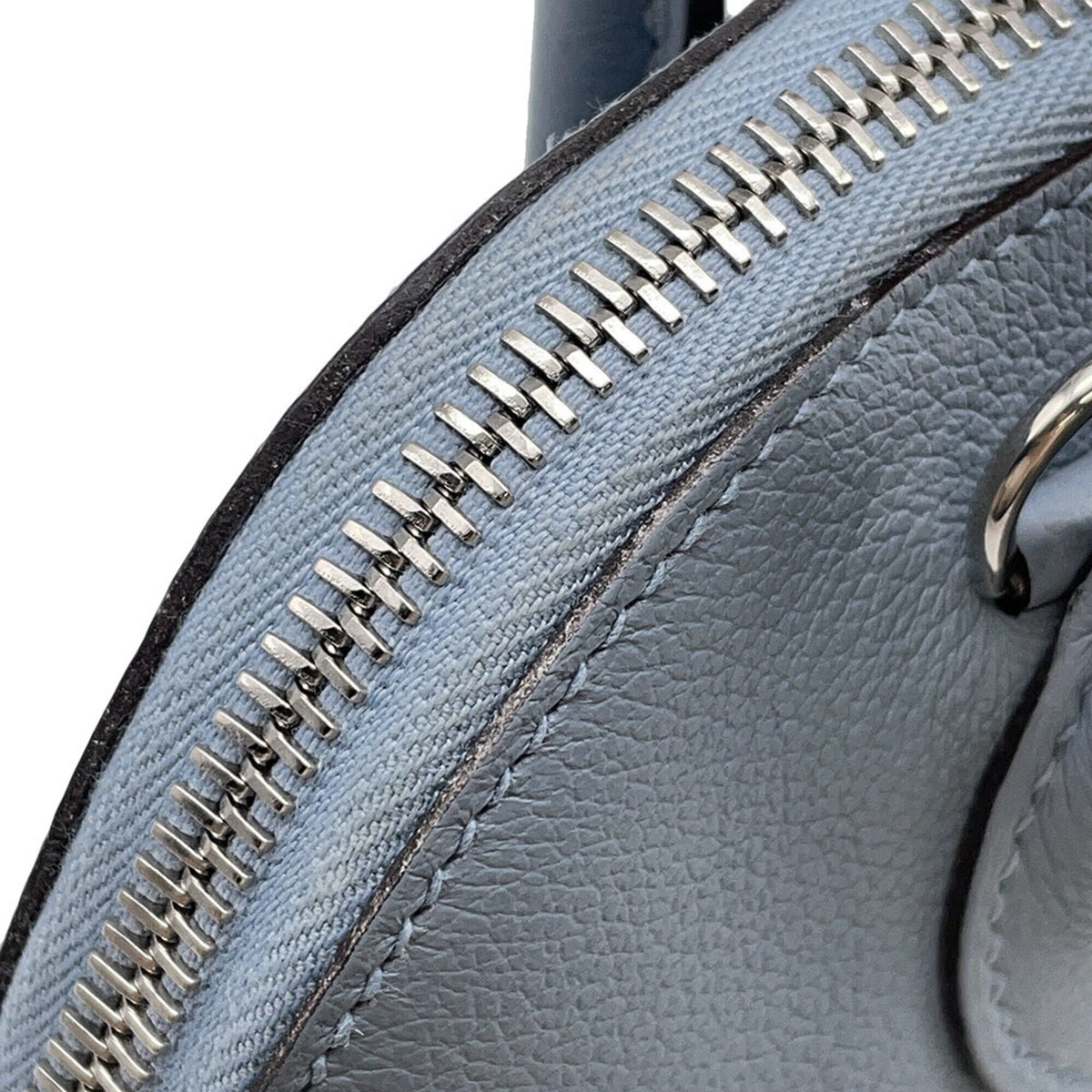 Hermes Blue Lin Handbag (Pre-Owned)