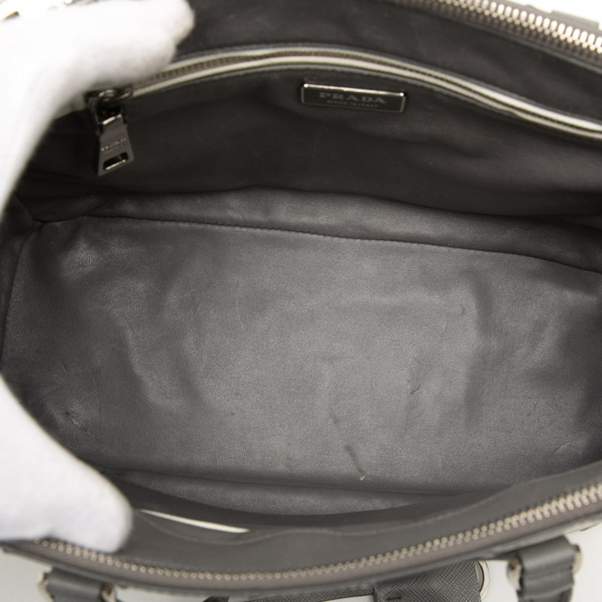Prada Gray White Leather Handbag (Pre-Owned)