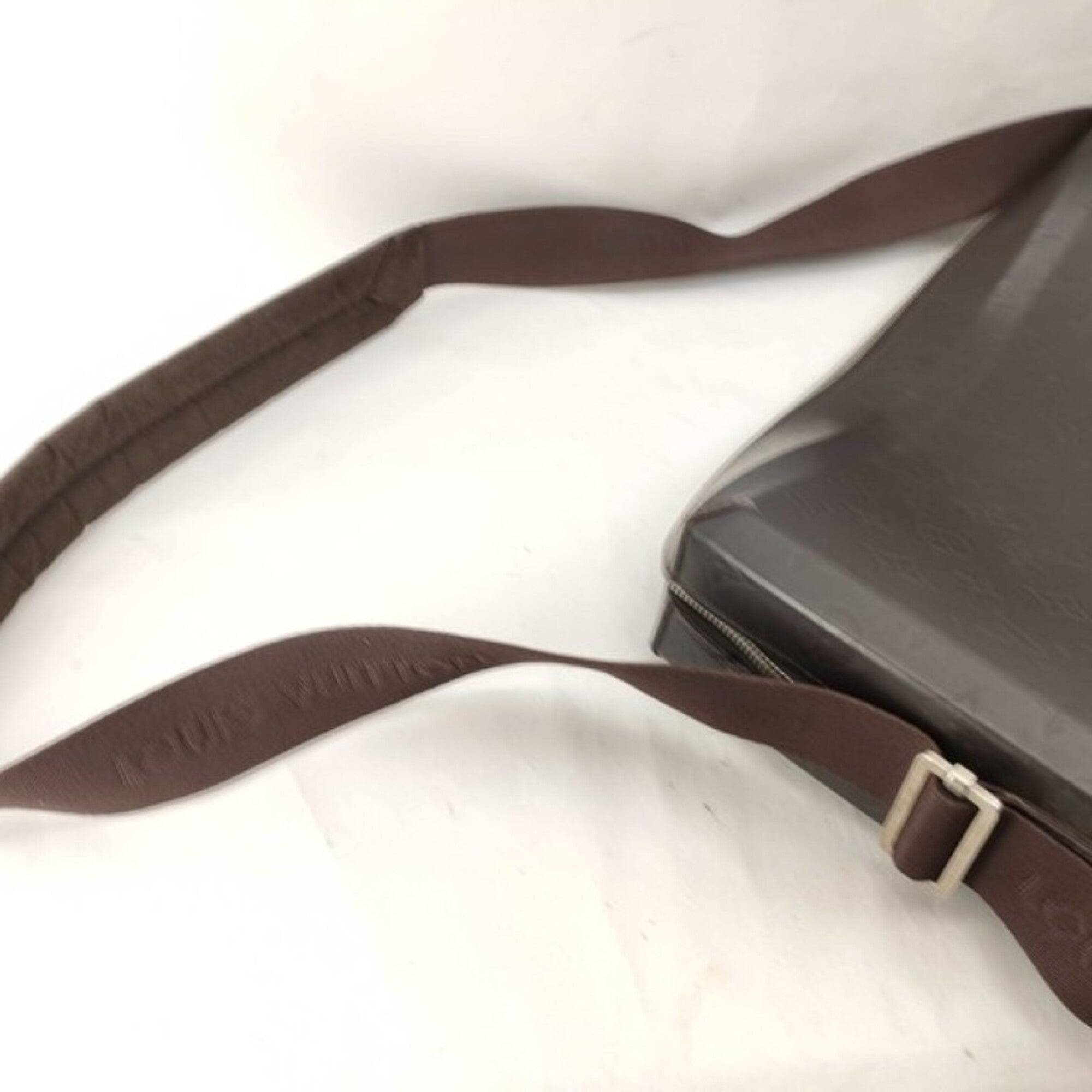 Louis Vuitton Brown Monogram Shoulder Bag (Pre-Owned)