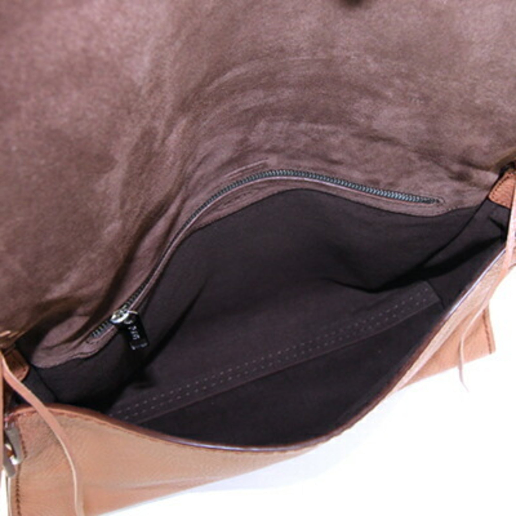 Tod's Brown Leather Shoulder Bag (Pre-Owned)