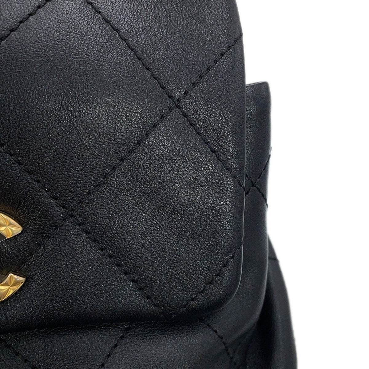 Chanel Black Leather Backpack Handbag (Pre-Owned)