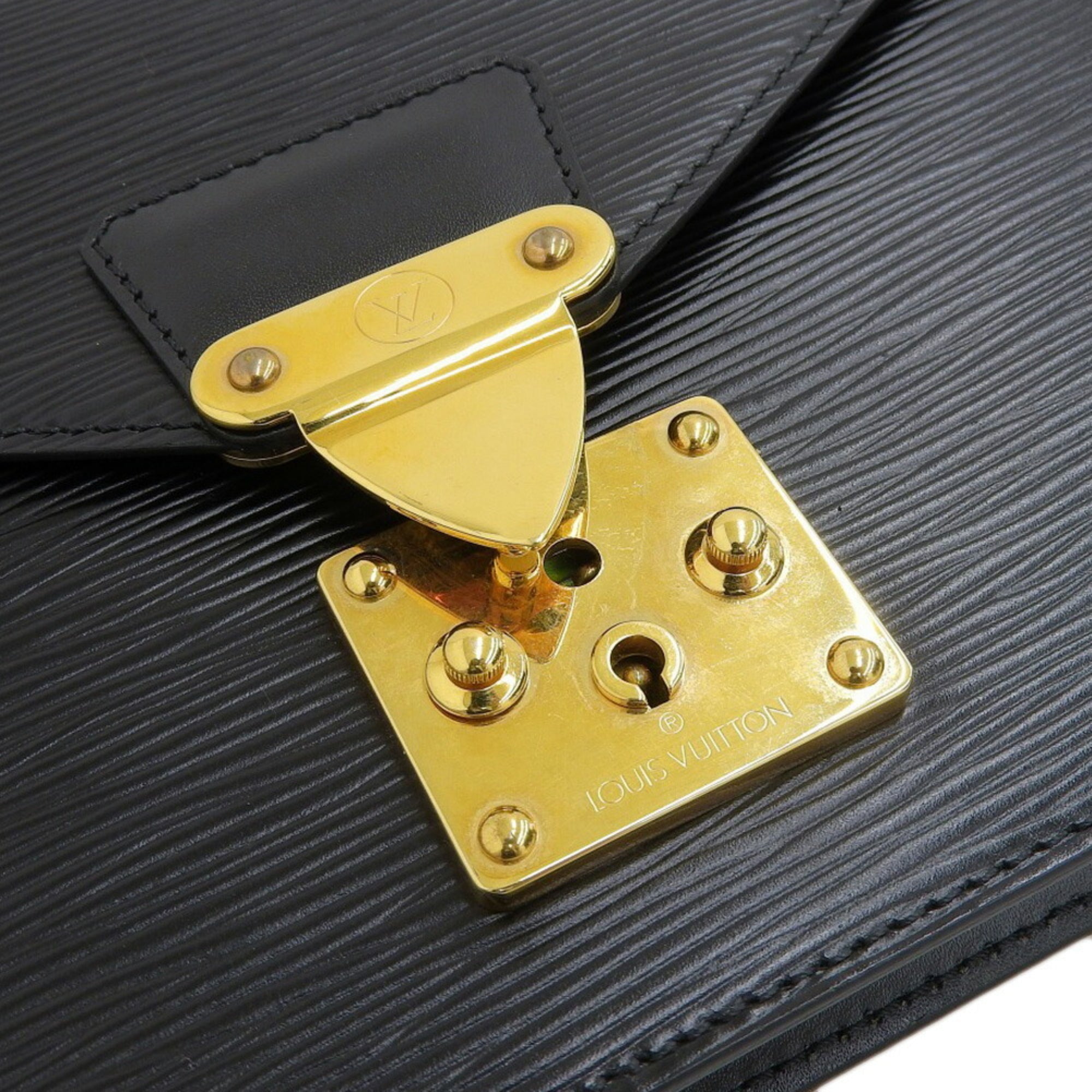 Louis Vuitton Black Noir Epi Leather Clutch Bag Pochette (Pre-Owned)