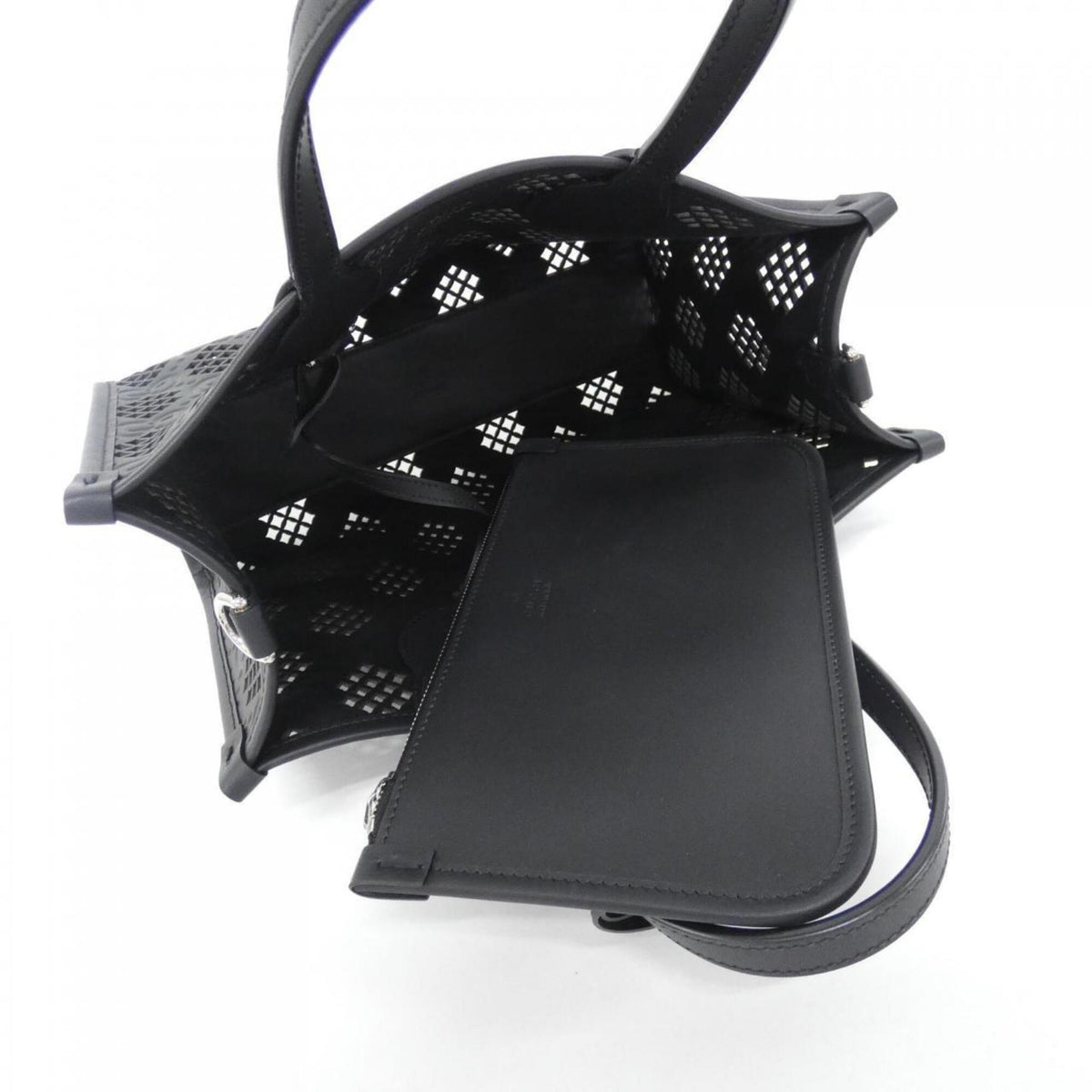 Gucci Black Gg Leather Handbag Pouch (Pre-Owned)