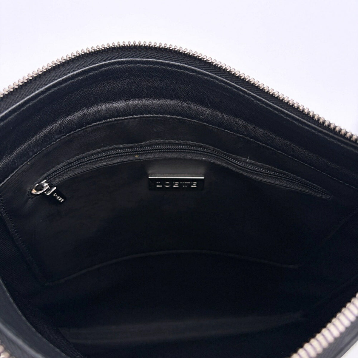 Loewe Black Pvc Leather Shoulder Bag (Pre-Owned)