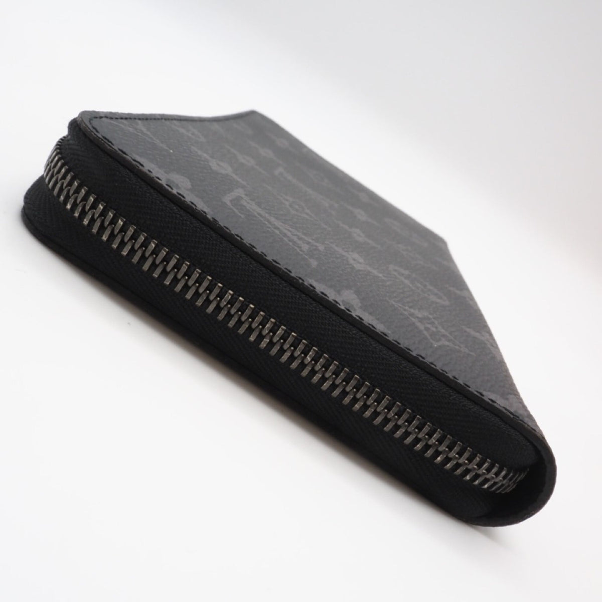Louis Vuitton Black Gray Coated Canvas Long Wallet (Bi-Fold) (Pre-Owned)