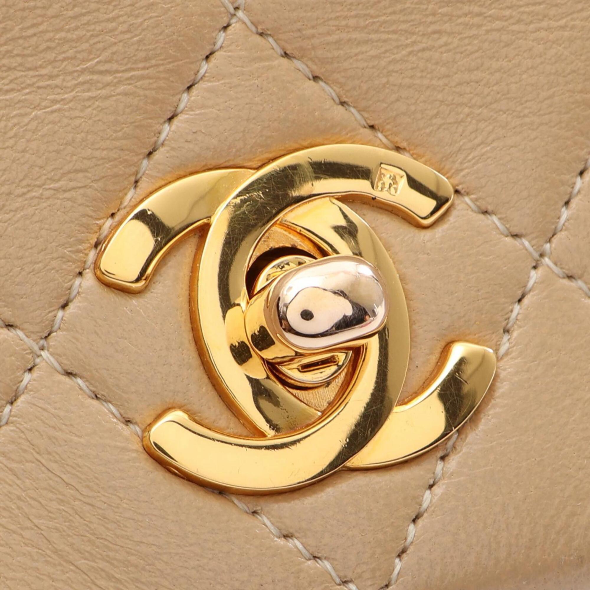 Chanel Beige Leather Handbag Shoulder Bag (Pre-Owned)