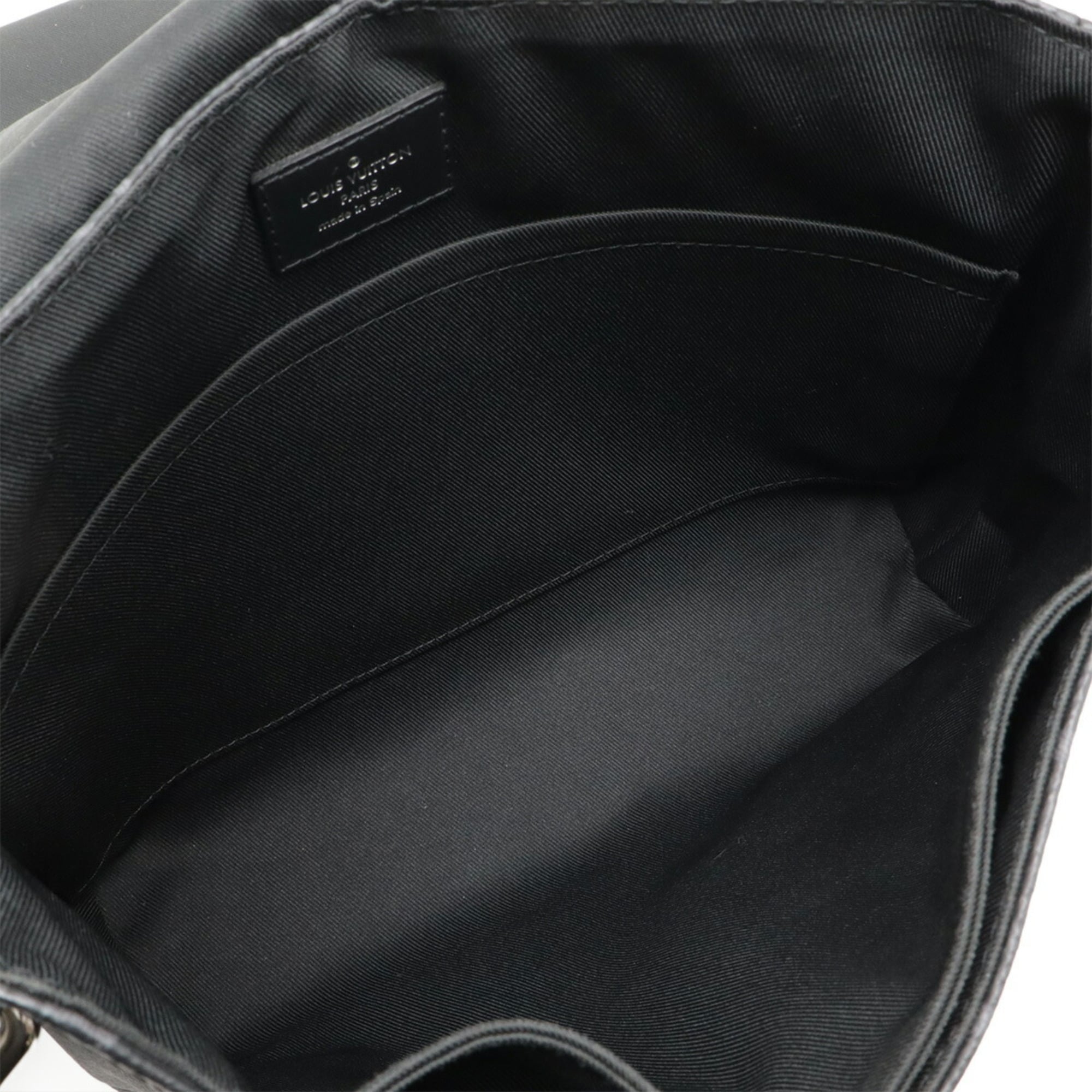 Louis Vuitton Monogram Eclipse Black Gray Monogram Eclipse Shoulder Bag (Pre-Owned)