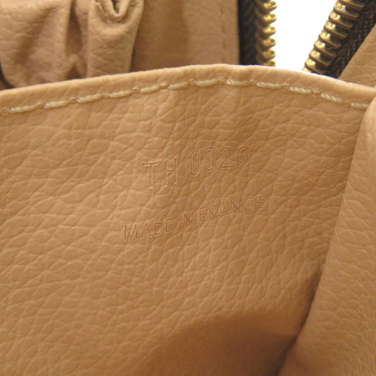 Louis Vuitton Brown Monogram Monogram Pouch (Pre-Owned)