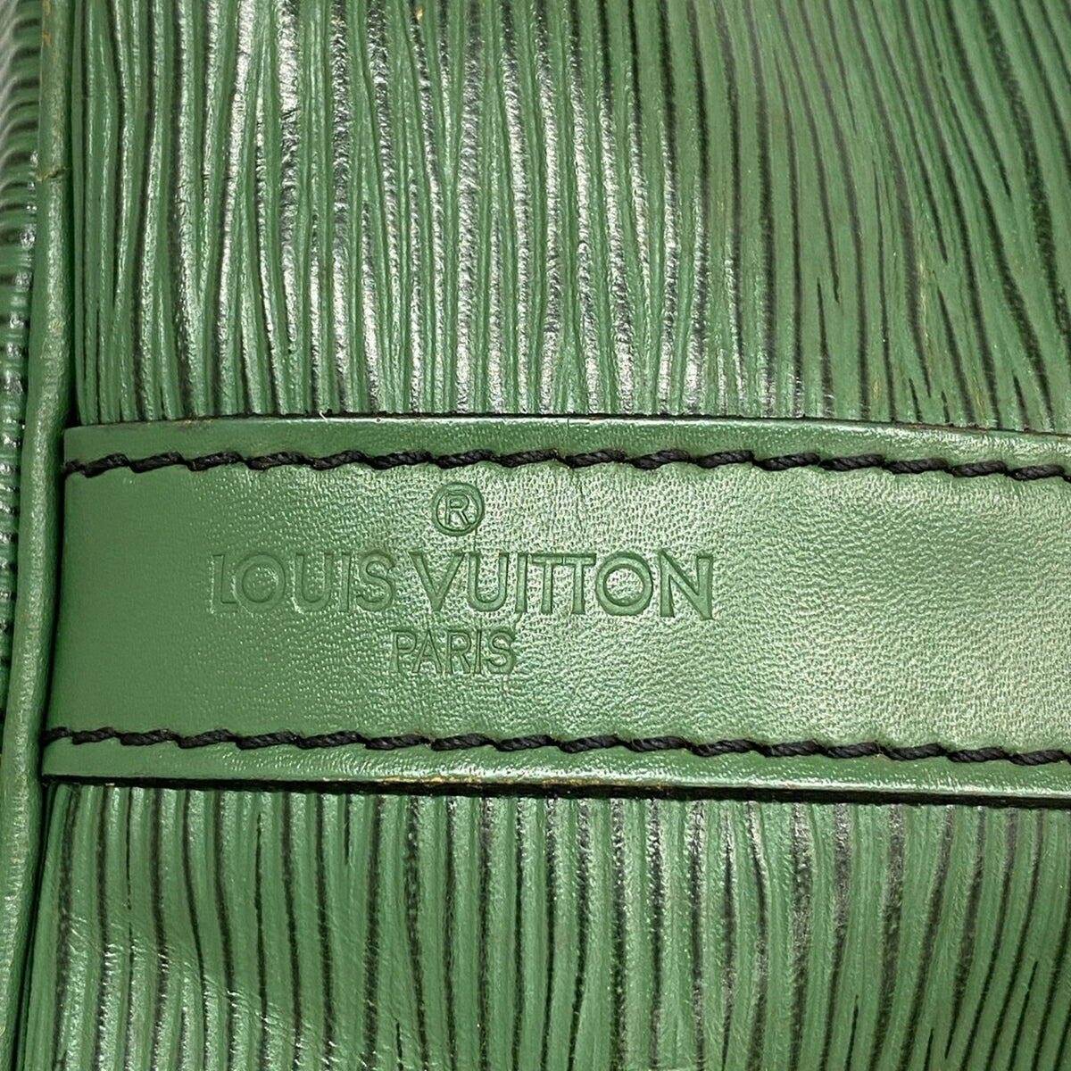 Louis Vuitton Borneo Green Shoulder Bag (Pre-Owned)