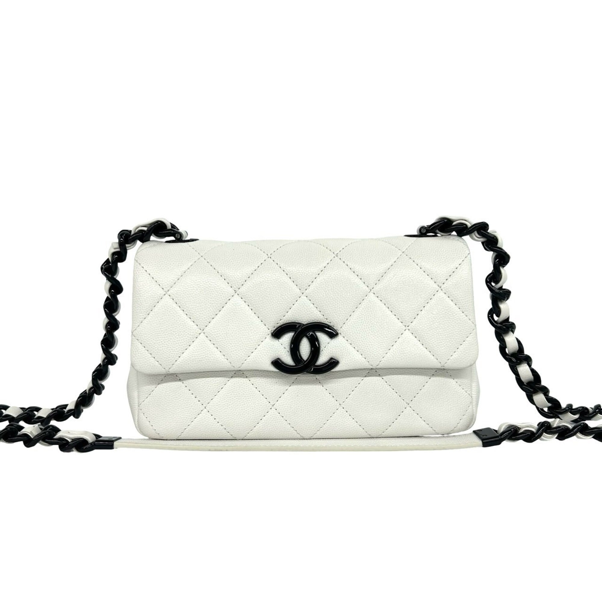 Chanel Black White Grained Calfskin Shoulder Bag (Pre-Owned)