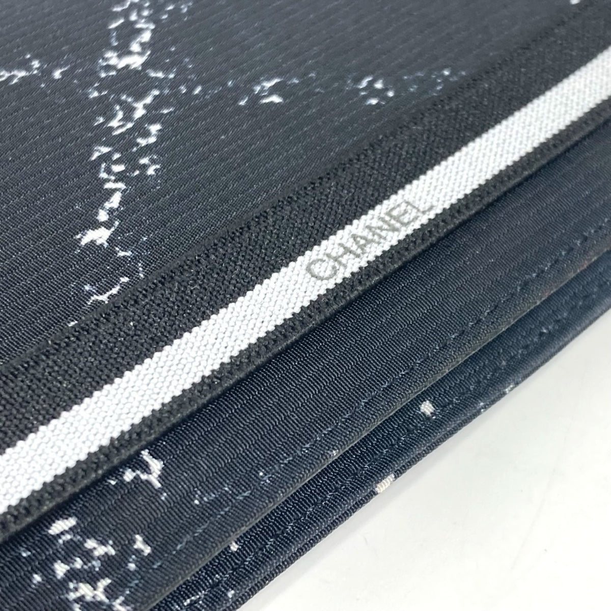 Chanel Black Nylon Long Wallet (Bi-Fold) (Pre-Owned)