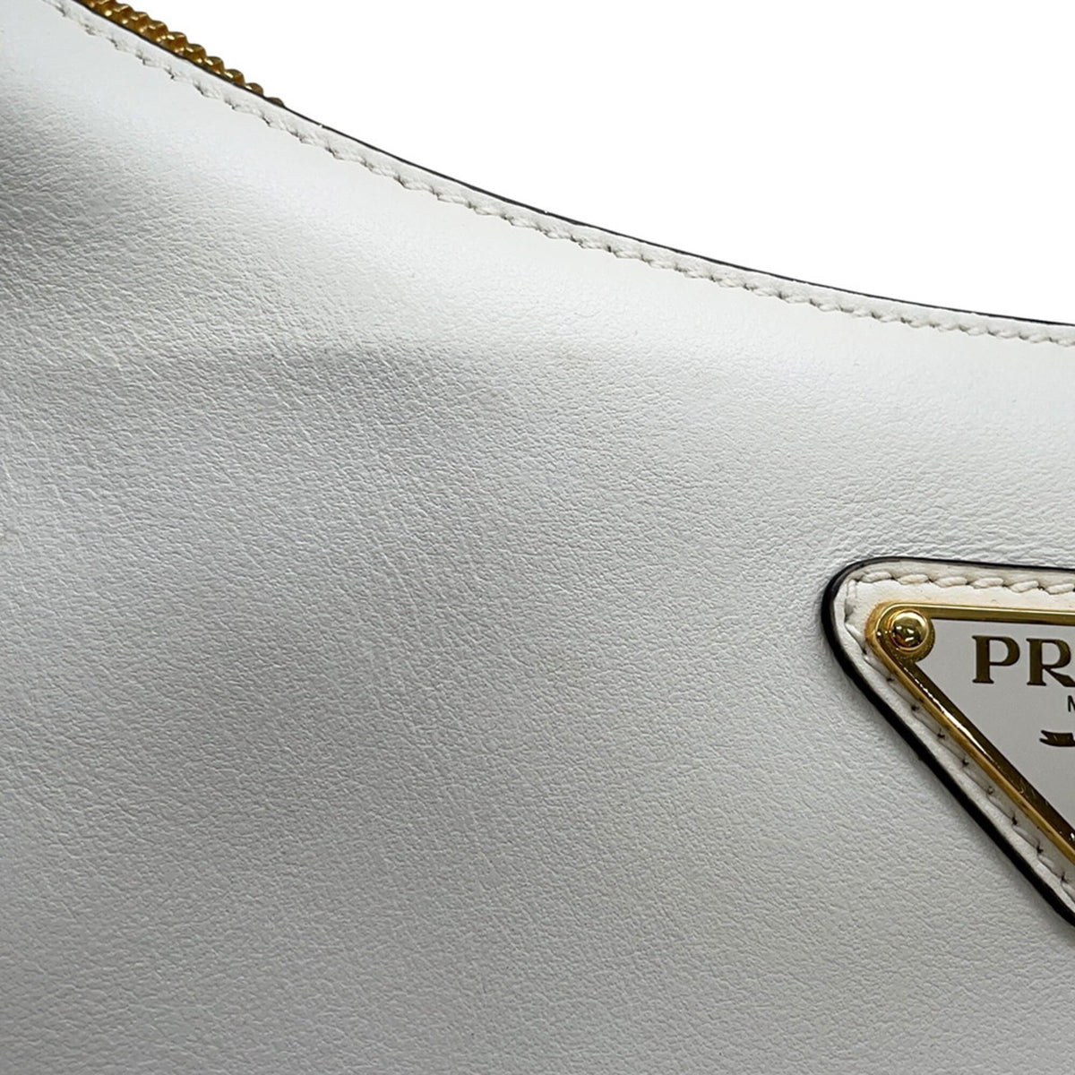Prada White Leather Handbag Shoulder Bag (Pre-Owned)