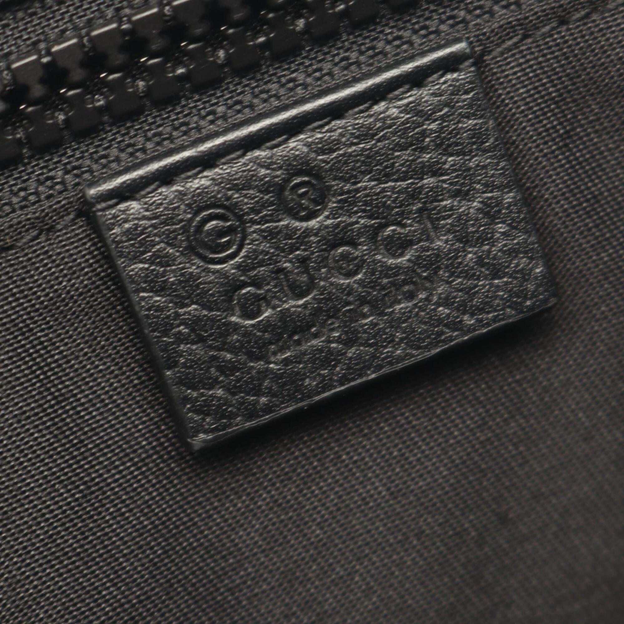 Gucci Black Nylon Leather Shoulder Bag (Pre-Owned)
