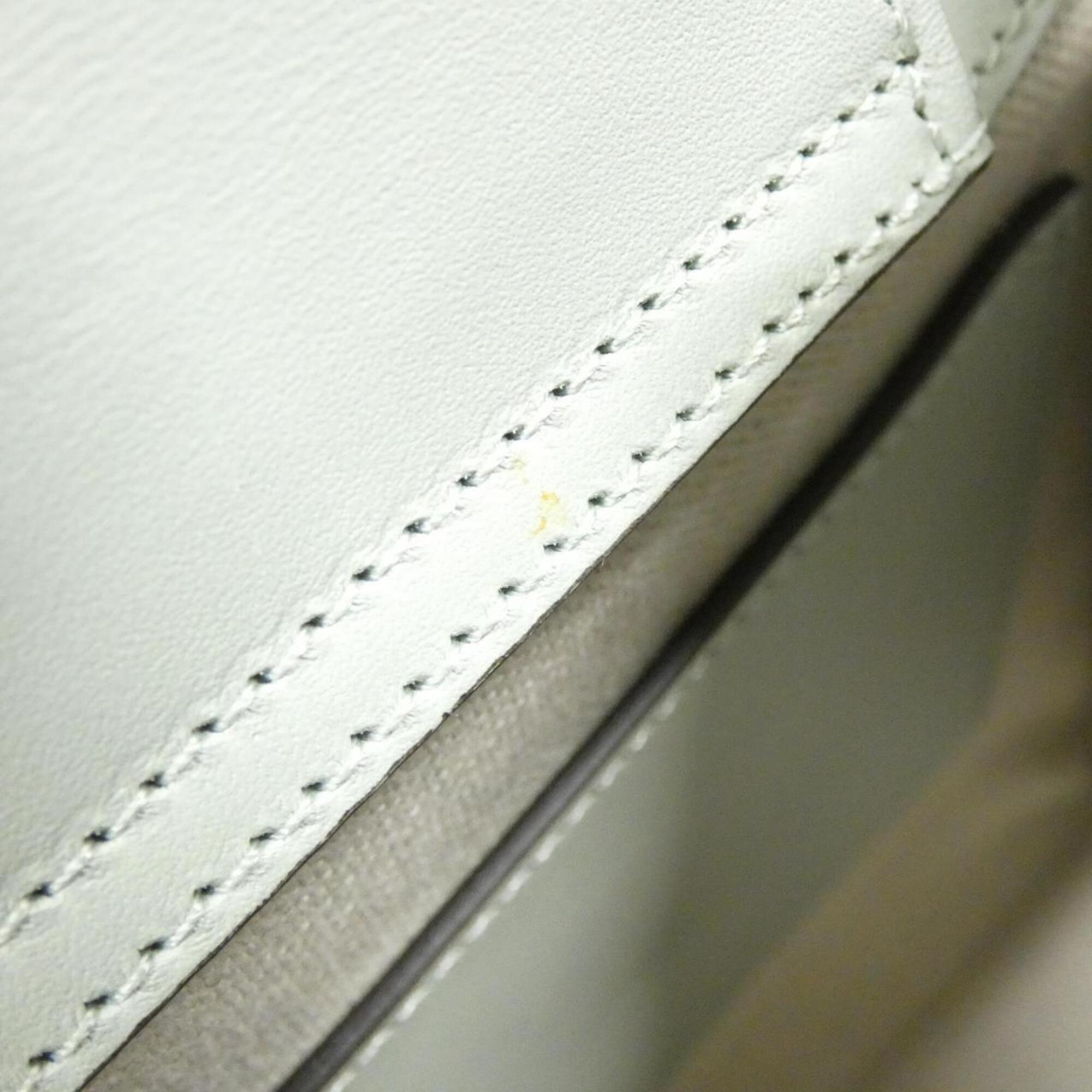 Gucci Pale Green Leather Handbag (Pre-Owned)