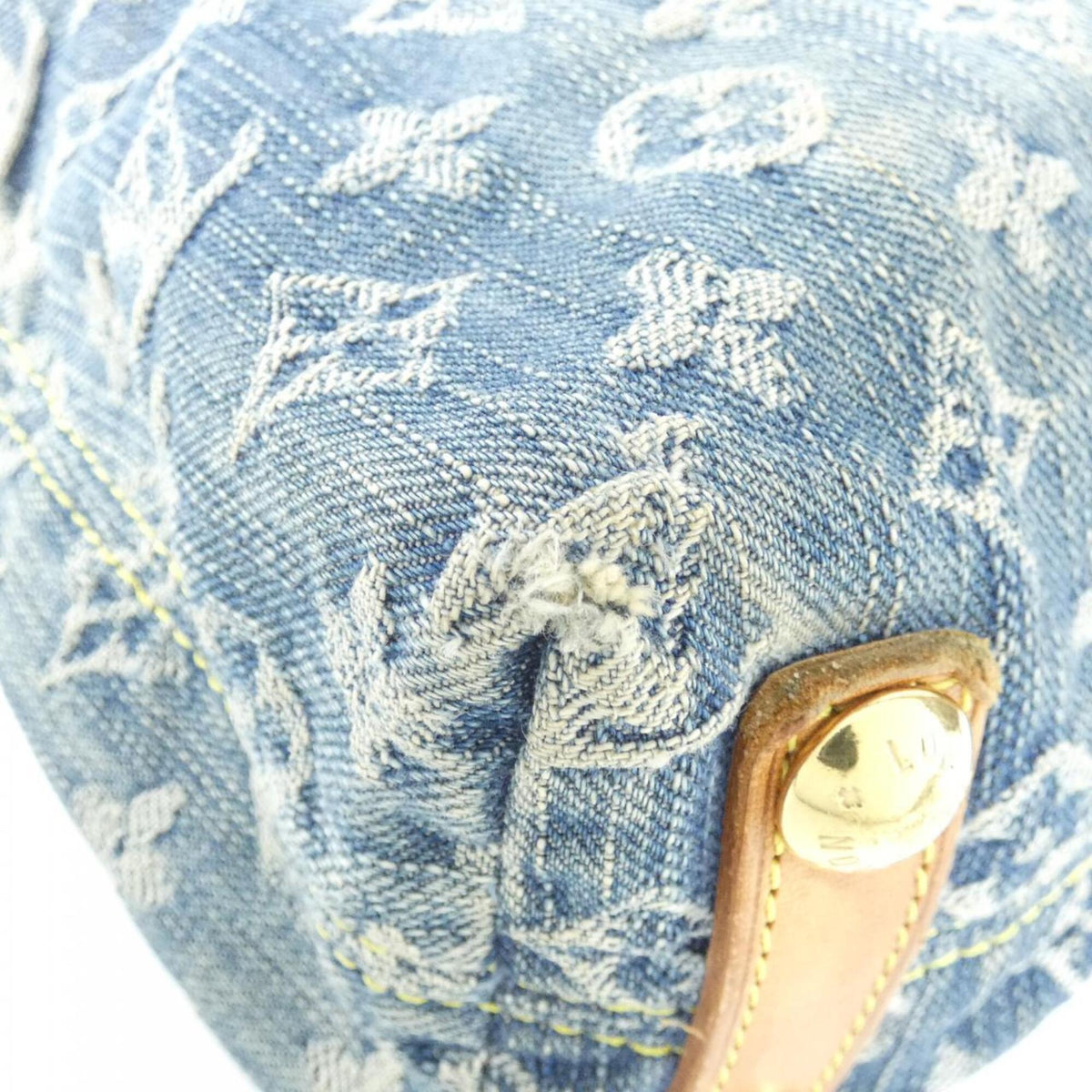 Louis Vuitton Blue Denim Canvas Shoulder Bag (Pre-Owned)