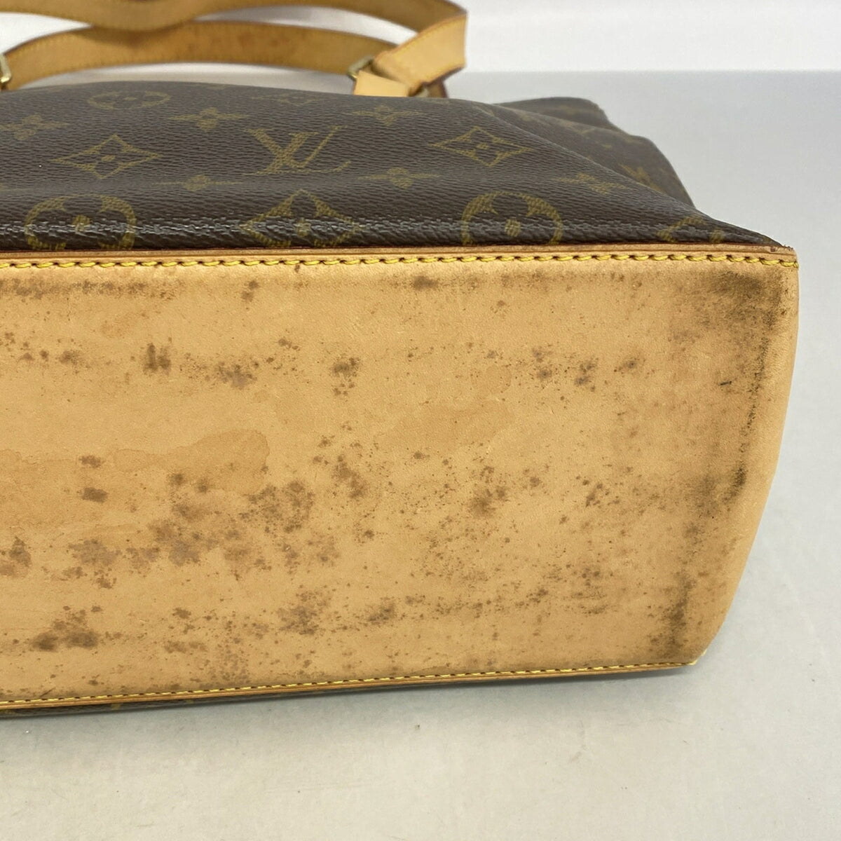 Louis Vuitton Brown Tote Bag (Pre-Owned)