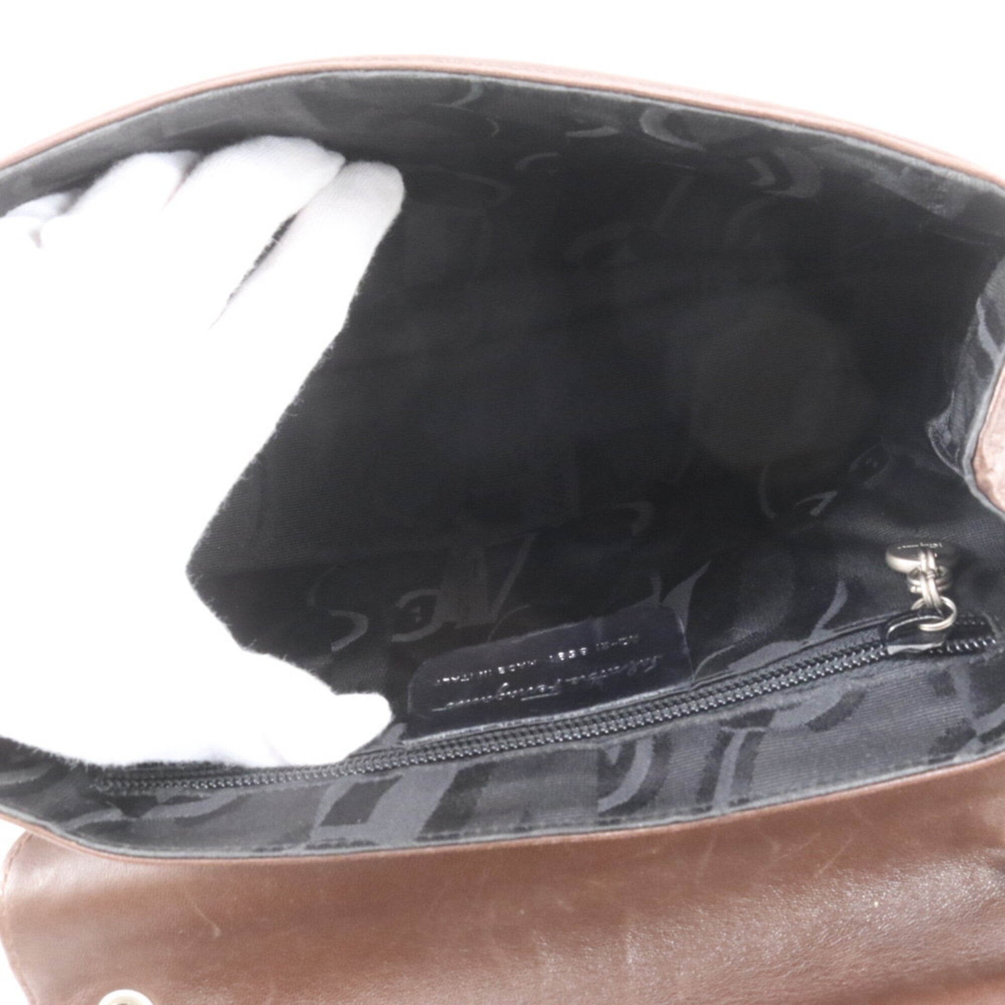 Salvatore Ferragamo Brown Leather Shoulder Bag (Pre-Owned)