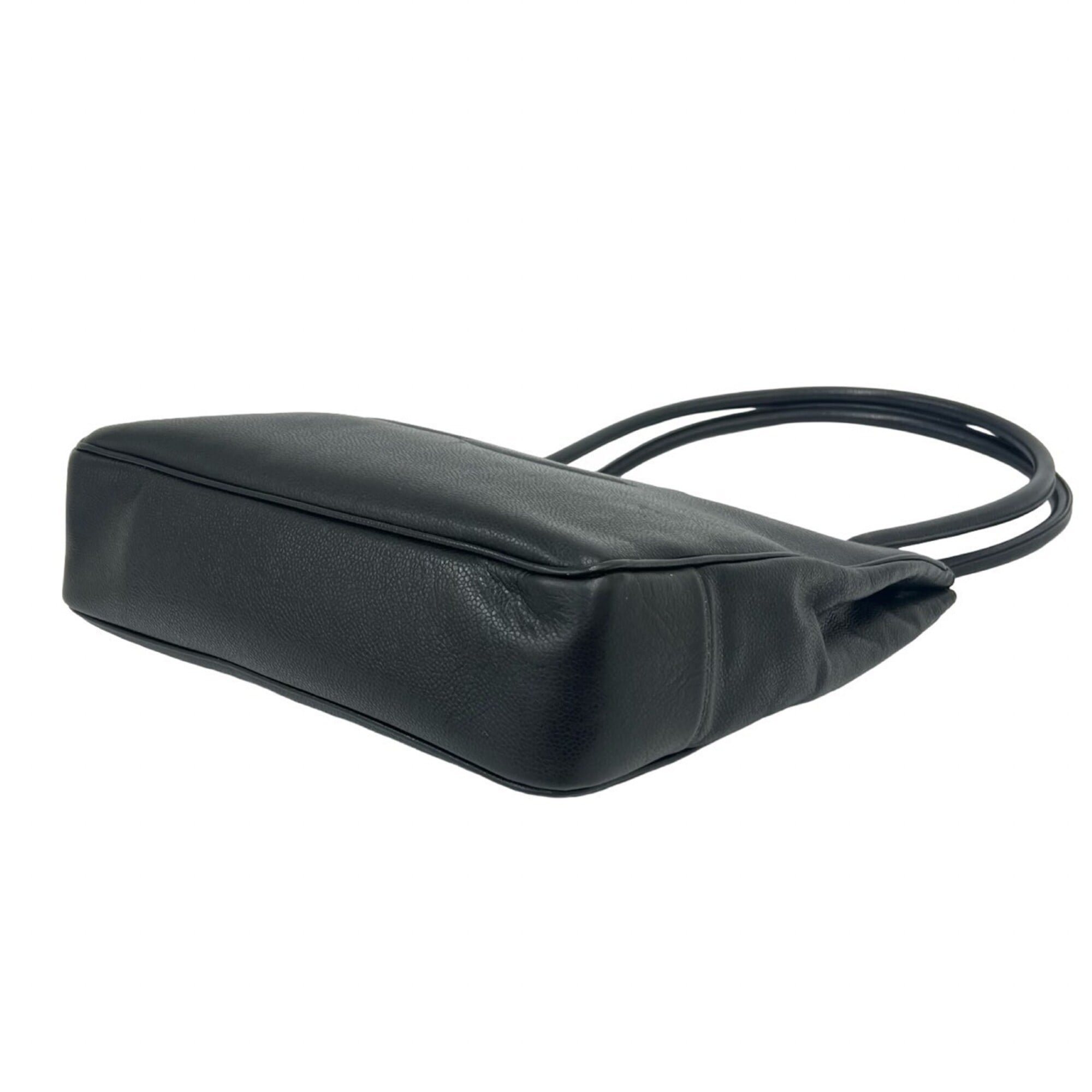 Chanel Black Grained Calfskin Tote Bag (Pre-Owned)