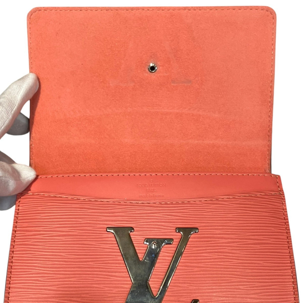 Louis Vuitton Epi Pink Epi Leather Shoulder Bag (Pre-Owned)