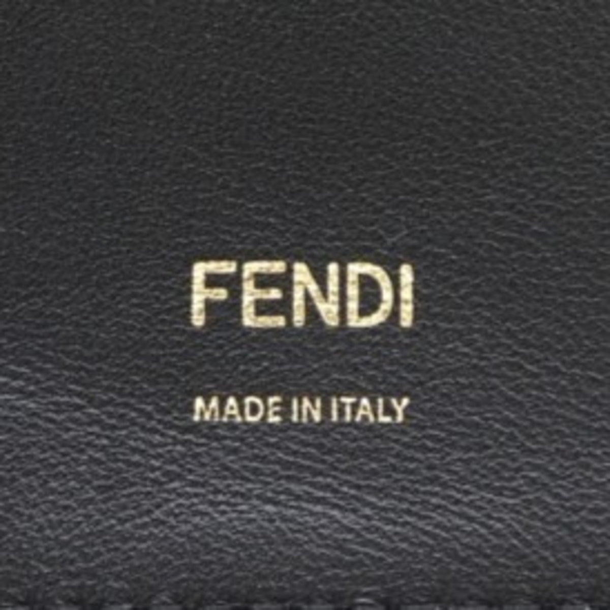 Fendi Black White Leather Shoulder Bag (Pre-Owned)