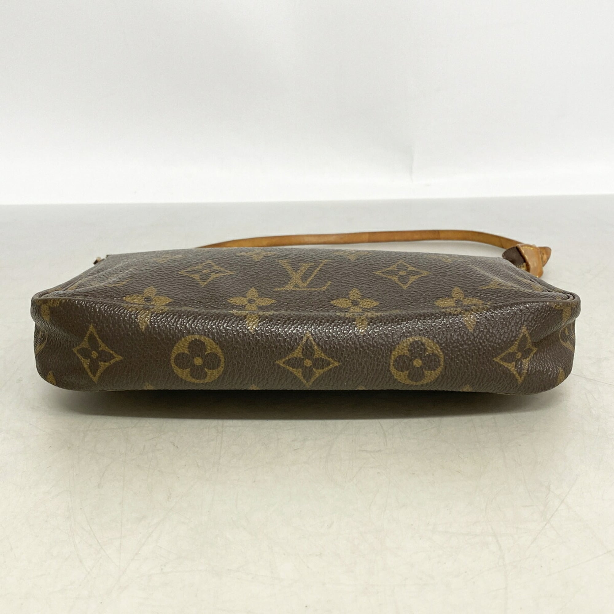 Louis Vuitton Brown Pouch (Pre-Owned)