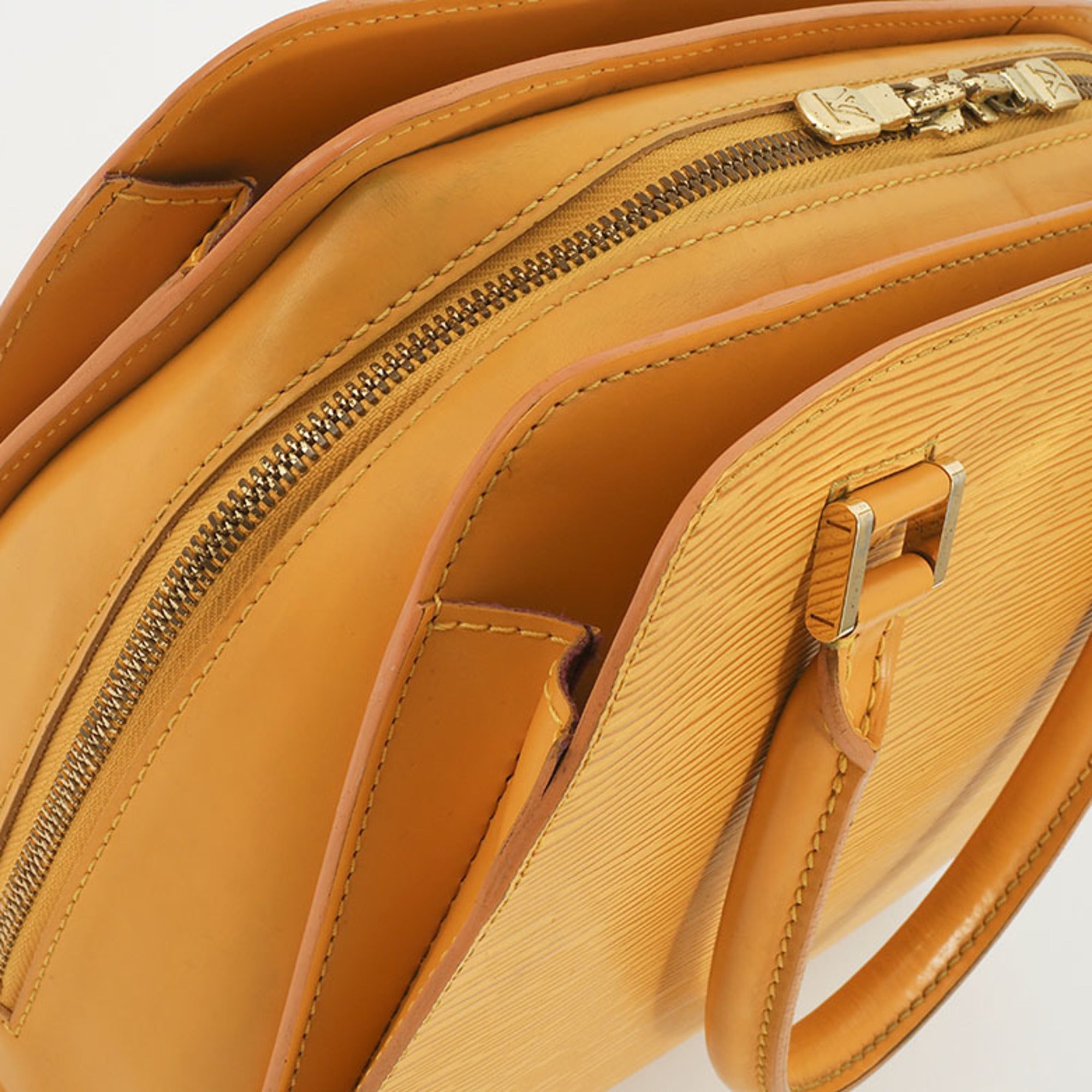 Louis Vuitton Epi Epi Leather Handbag (Pre-Owned)