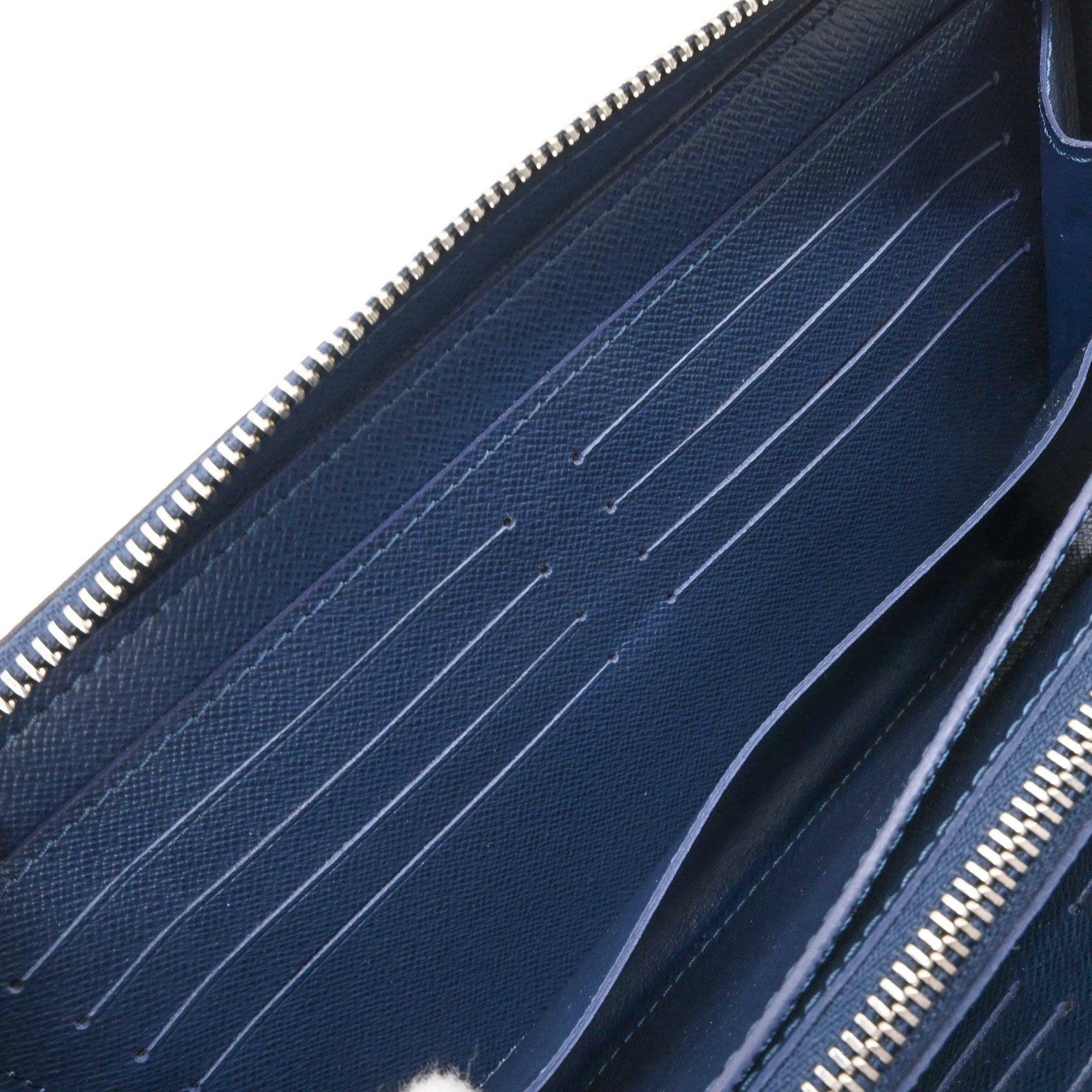 Louis Vuitton Taiga Navy Blue Taiga Leather Long Wallet (Bi-Fold) (Pre-Owned)