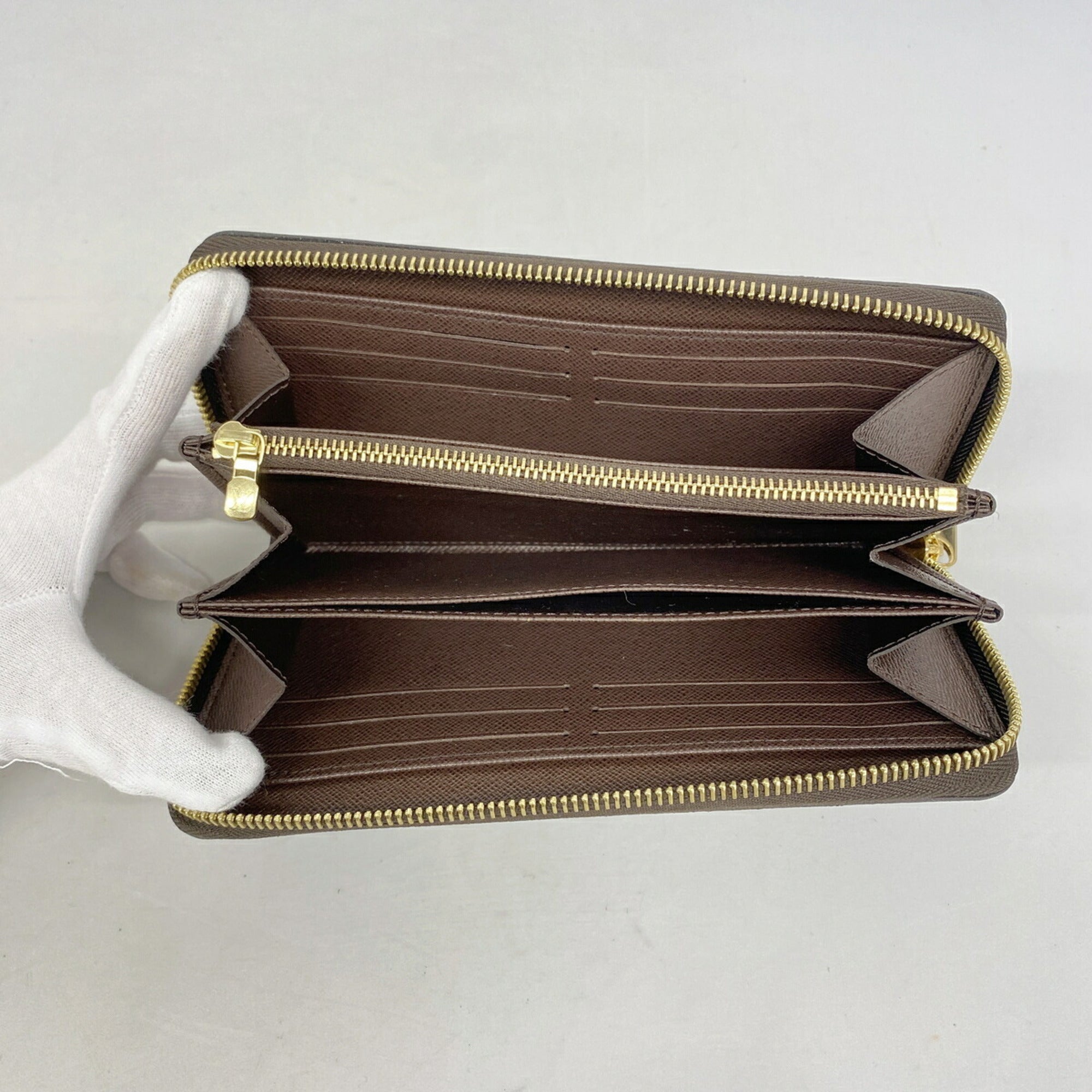 Louis Vuitton Ebene Long Wallet (Bi-Fold) (Pre-Owned)