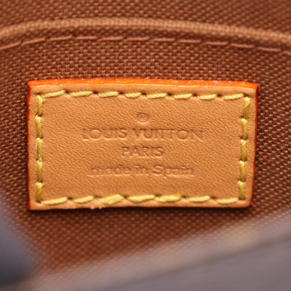 Louis Vuitton Brown Monogram Monogram Leather Handbag (Pre-Owned)