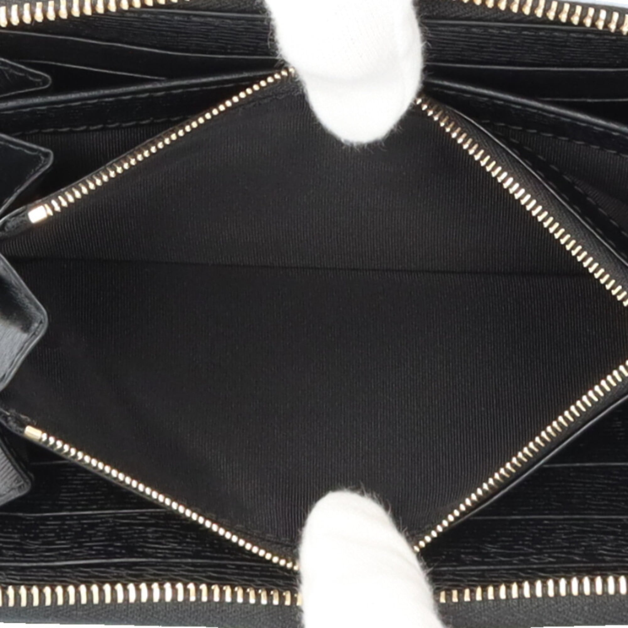 Gucci Black Leather Long Wallet (Bi-Fold) (Pre-Owned)