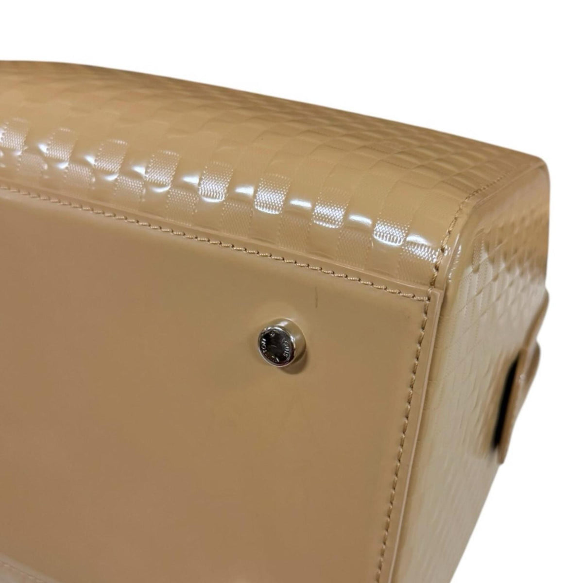 Louis Vuitton Beige Handbag (Pre-Owned)